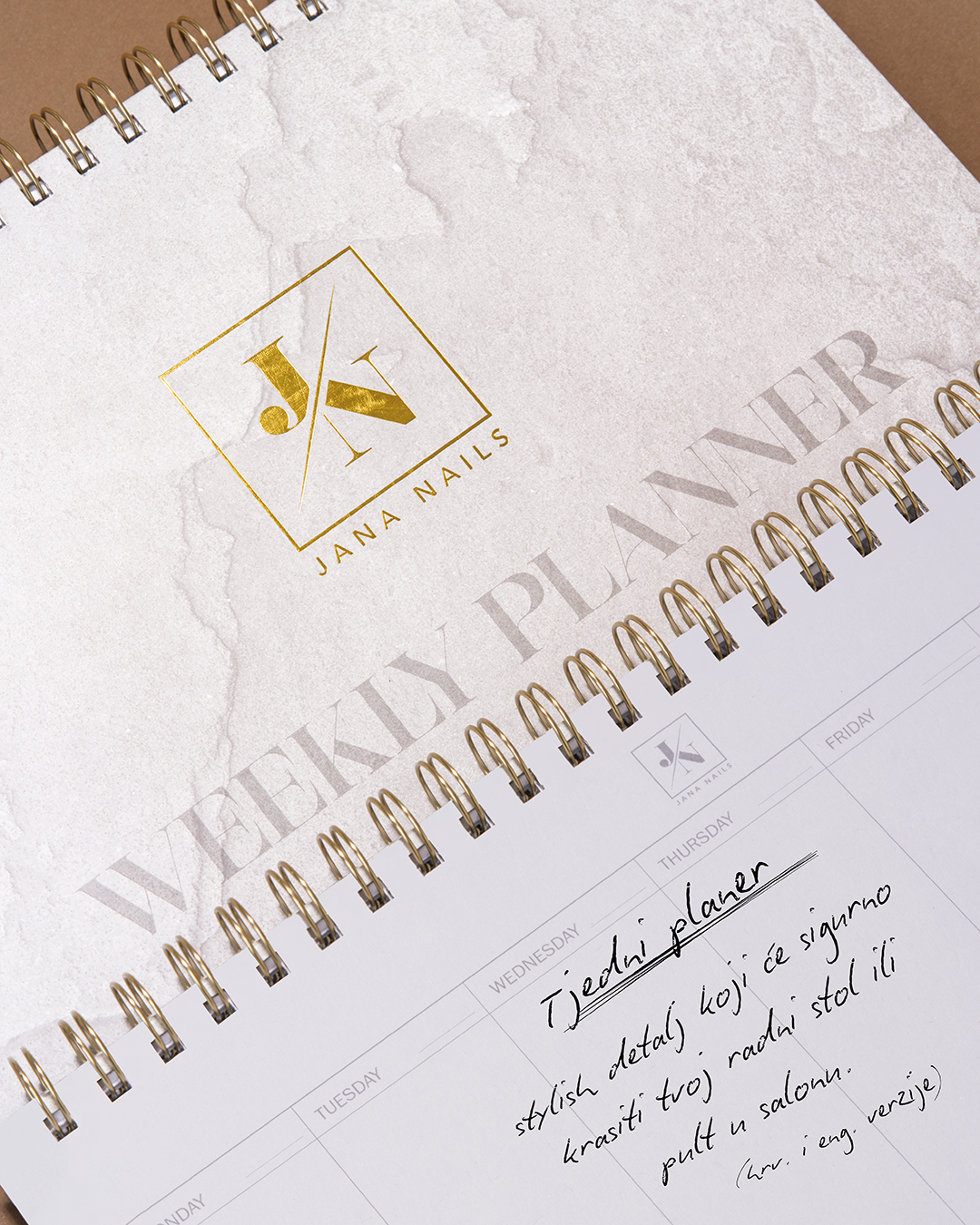 Stil koji se pamti uz Jana Nails – tvoj organizacijski upgrade! #glowinto2026 