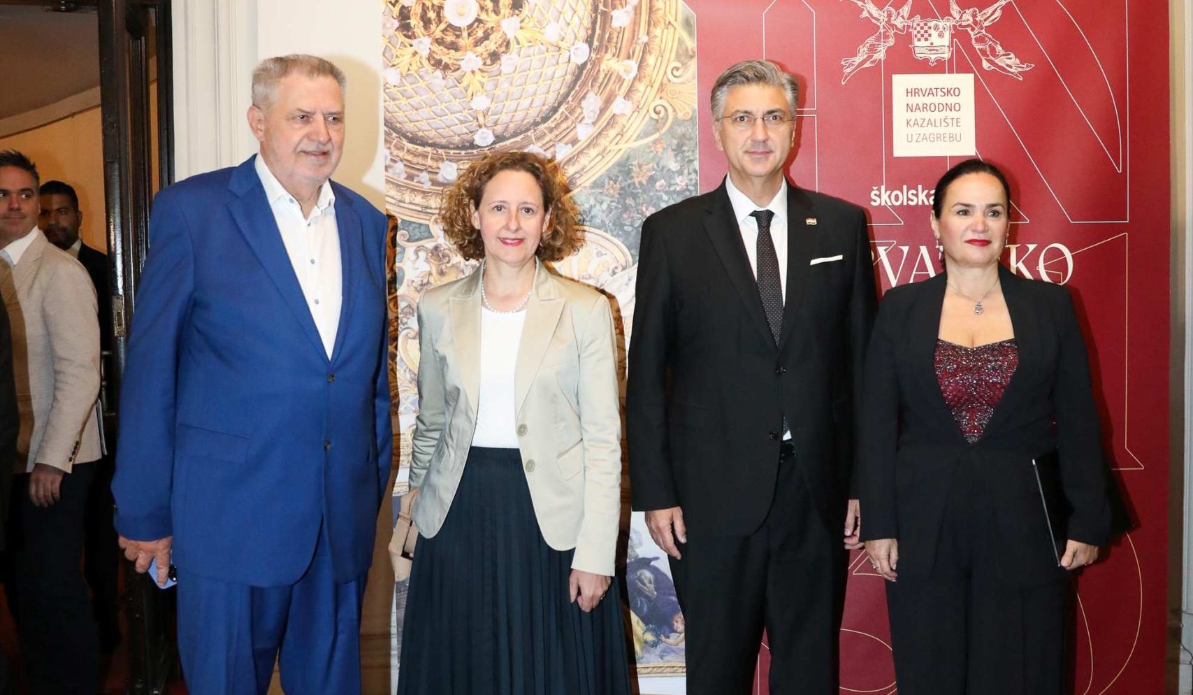 Svečano predstavljena nova monografija Hrvatskoga narodnog kazališta u Zagrebu