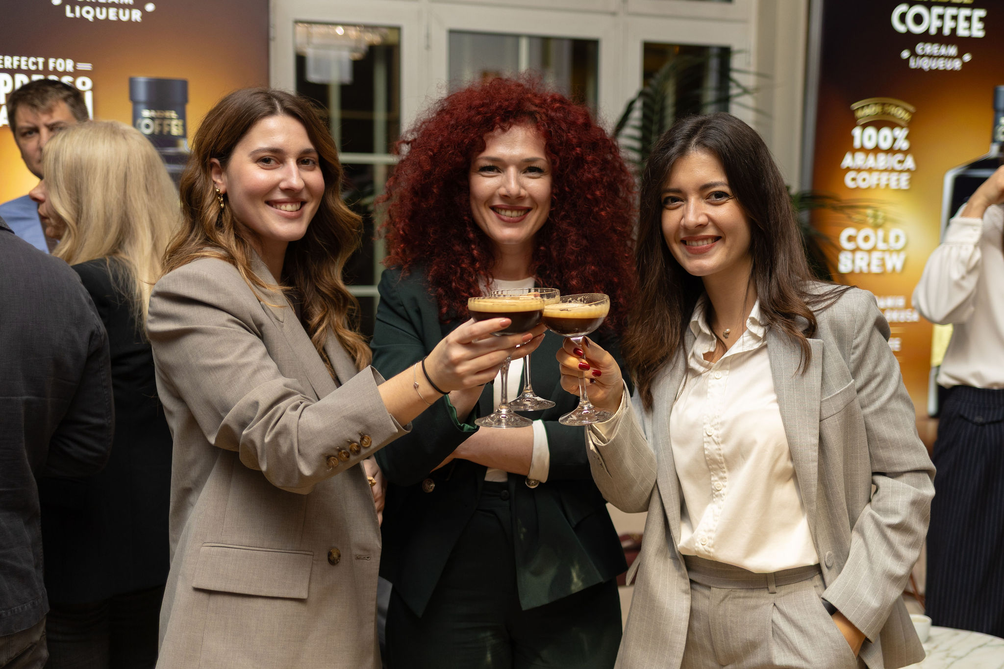 U mjesecu u kojem obilježavamo Svjetski dan kave Badel predstavio novi premium liker BADEL COFFEE krem liker