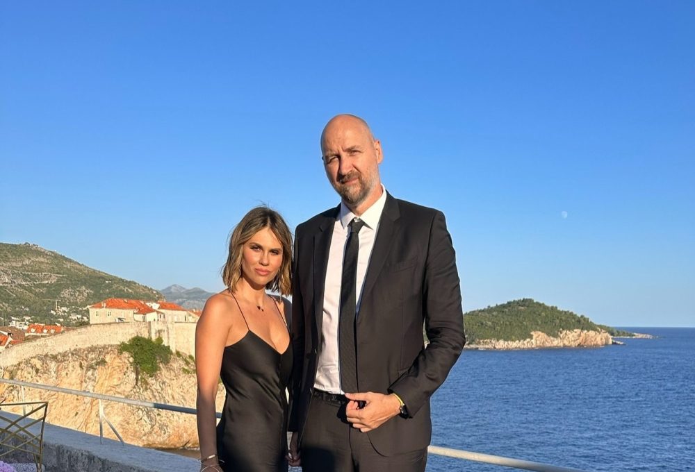 Viktorija Rađa otkrila desert s jabukama koji svi mogu napraviti Hello Magazin Croatia Hrvatska