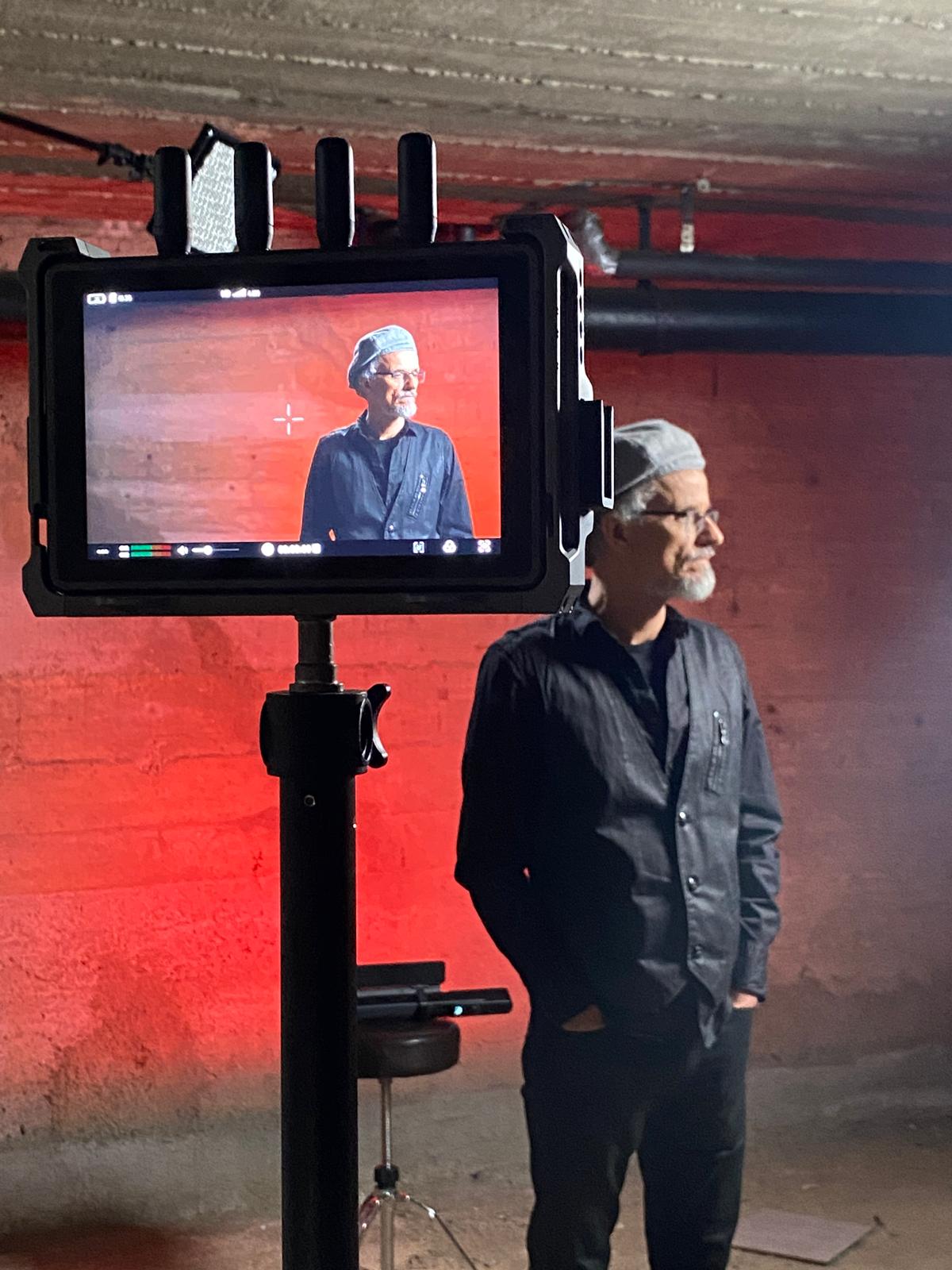 Za prijatelja koji je znao spojiti filozofiju i rock’n’roll - Veli Jože objavljuju „Pozdrav tebi, Stari”