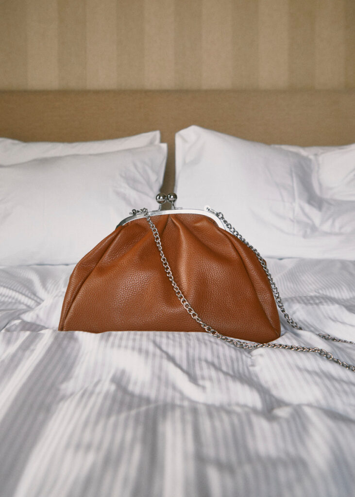 Pronašli smo dva domaća modela torbi koje će obilježiti ovu jesen