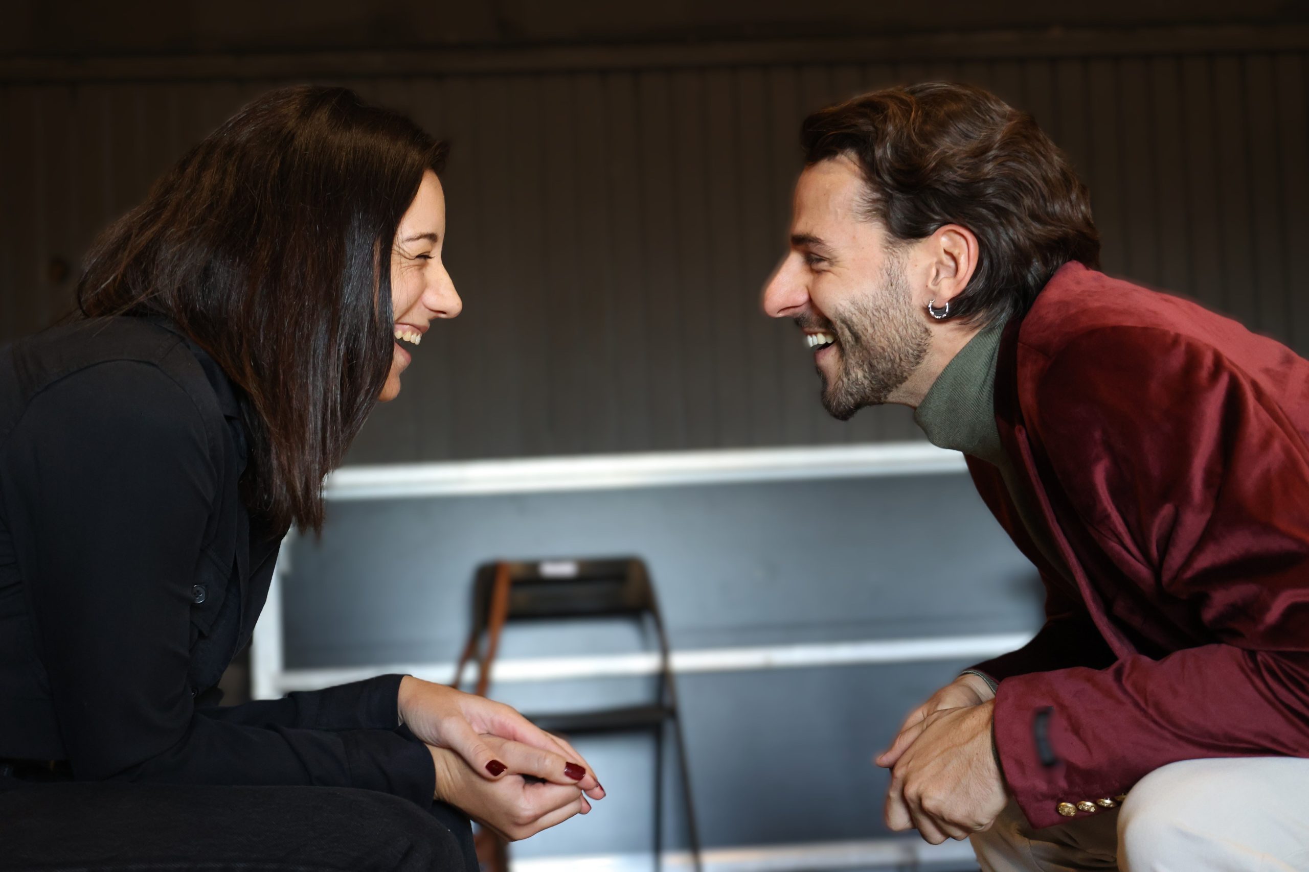 „Tri sestre, ja“ Borisa Liješevića: Dijeljenje sebe i svog života, svojih osjećaja i boli u trenutku zajedništva s publikom