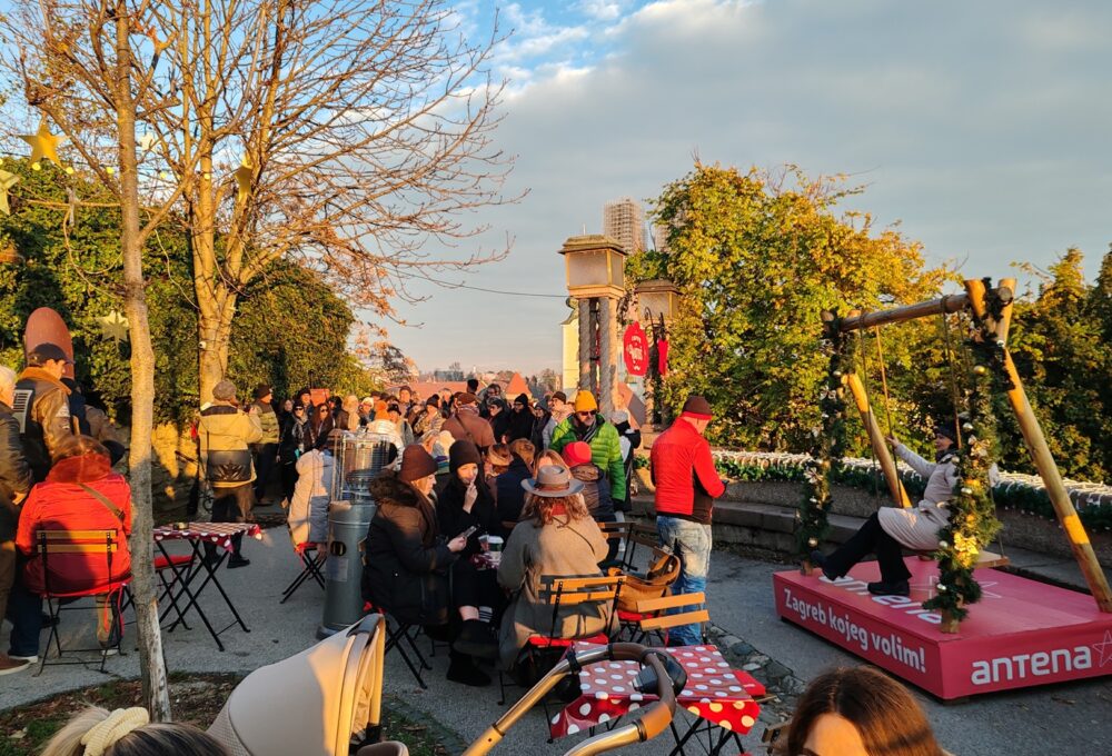 Uz Cubismo konačno otvoren Advent kod Matoša na Gornjem gradu