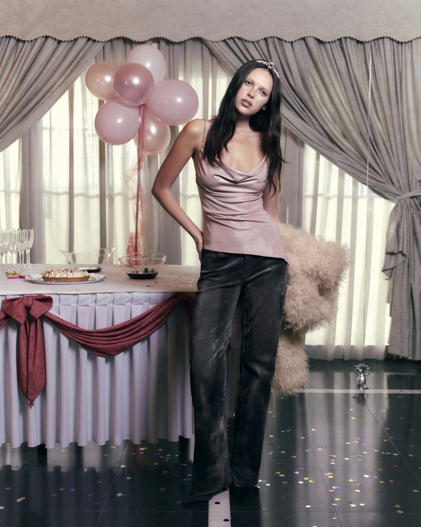 Bershka predstavlja novu kolekciju koja istražuje granice materijala, dizajna i stava. 