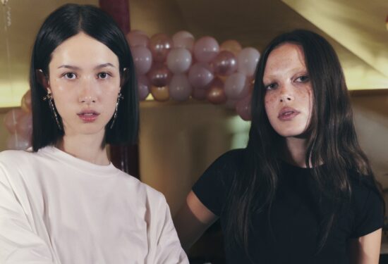 Bershka predstavlja novu kolekciju koja istražuje granice materijala, dizajna i stava.