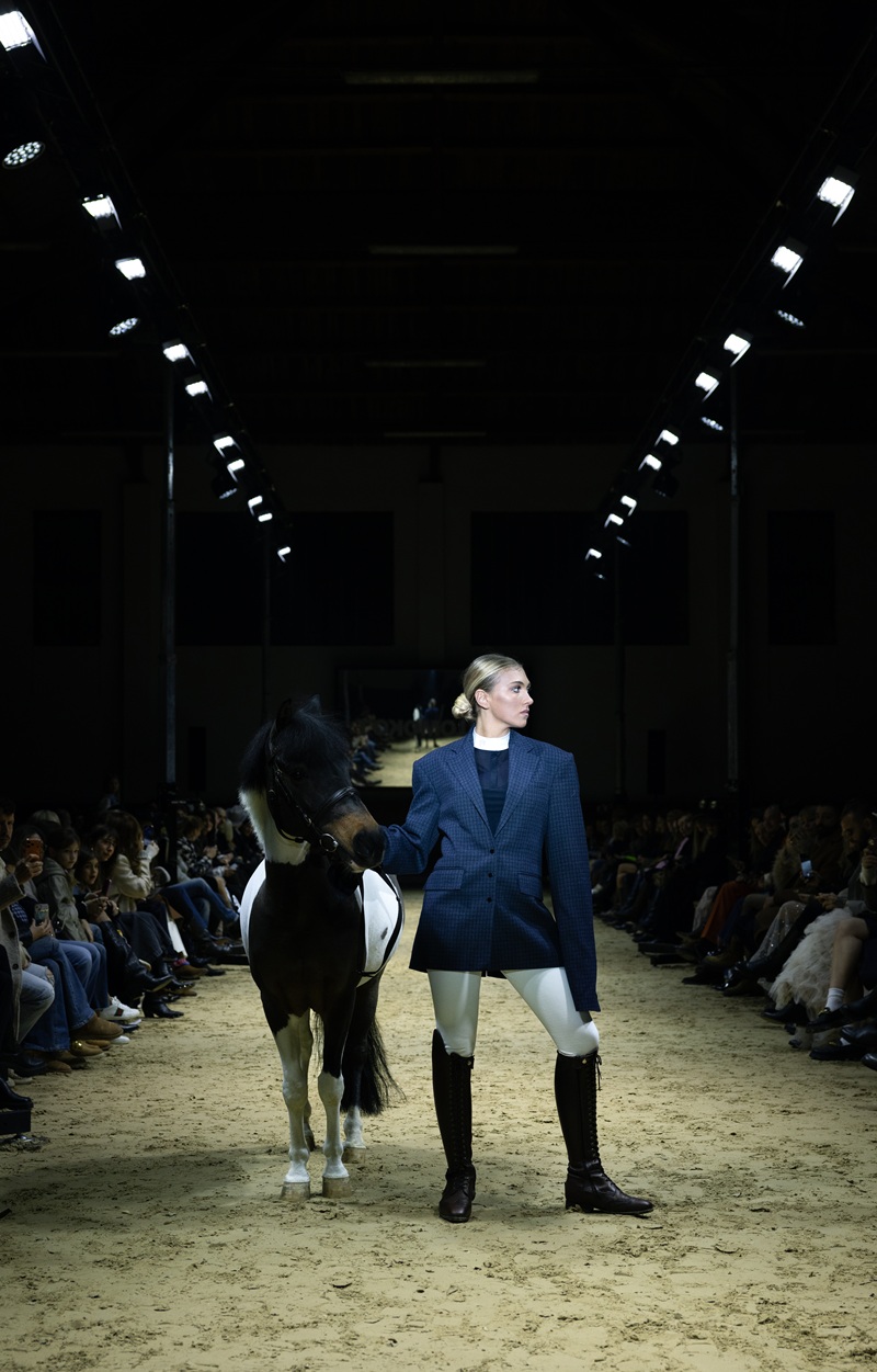 Brend Lokomotiva by Lana Puljić ugalopirao u novu sezonu predstavljanjem kolekcije koja slavi jahanje