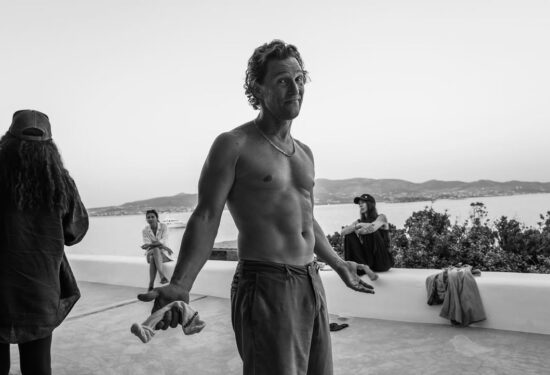 Camila Alves razveselila sve golišavom fotokom Matthewa McConaugheya Hello Magazin Croatia Hrvatska