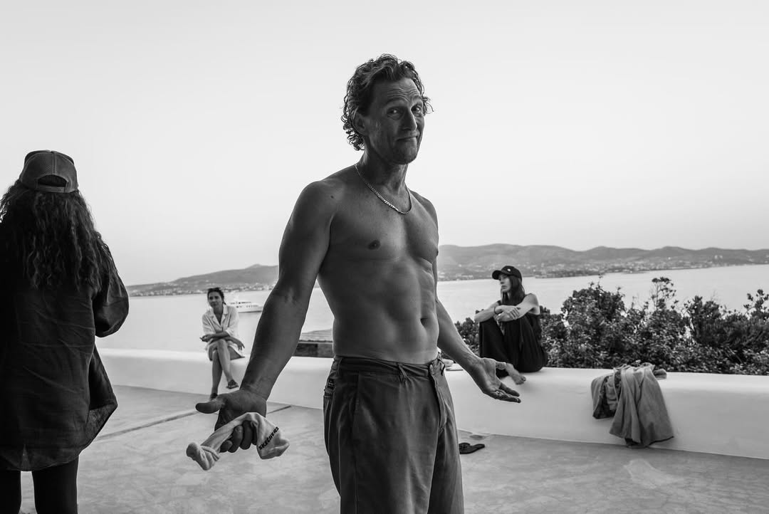 Camila Alves razveselila sve golišavom fotokom Matthewa McConaugheya Hello Magazin Croatia Hrvatska