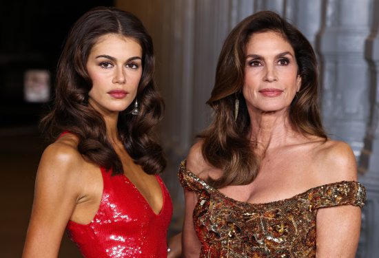 Cindy Crawford i Kaia Gerber blistale na crvenom tepihu Hello Magazin Croatia Hvatska