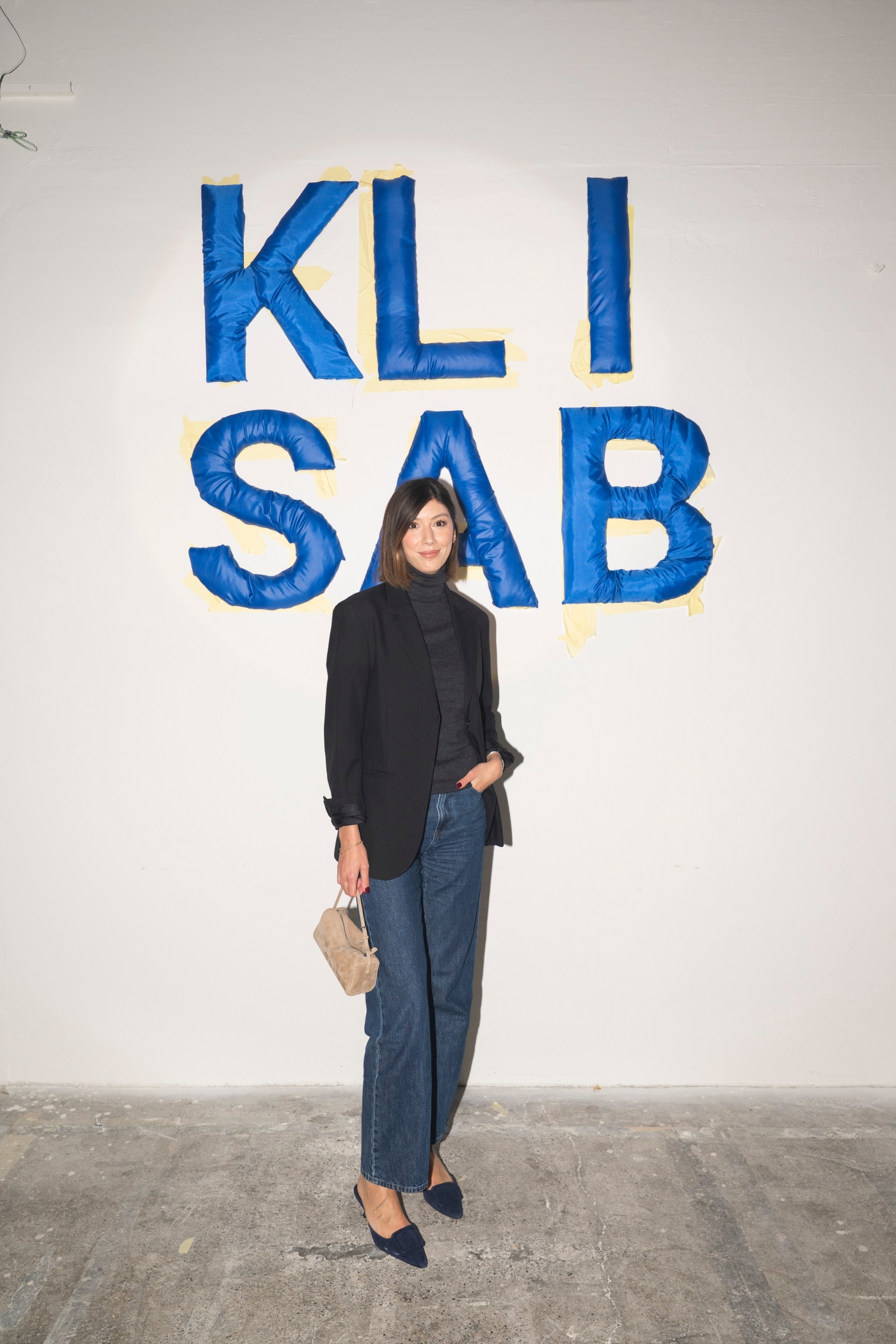 KLISAB REVIJA POZNATE OSOBE