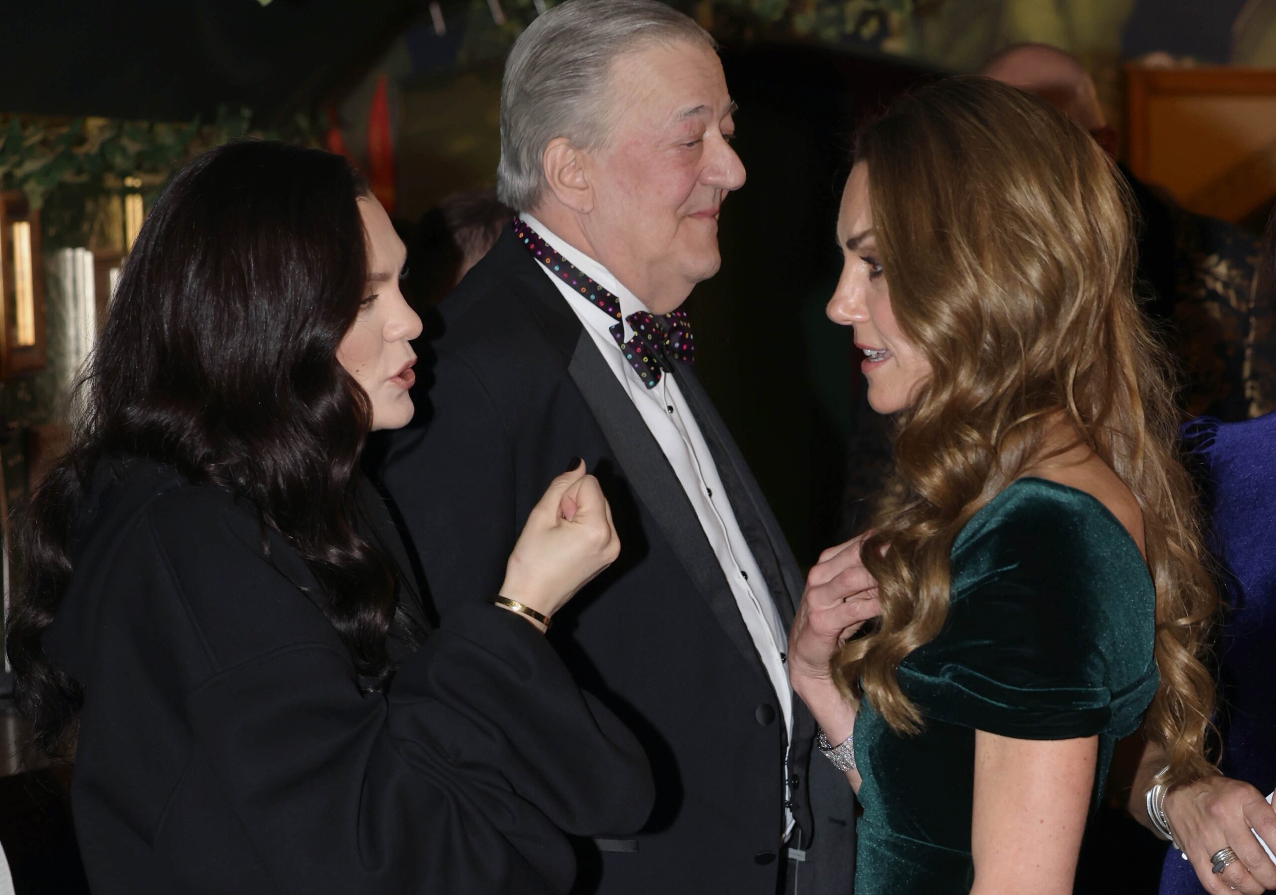 Dirljiv susret princeze Kate i Jessie J Hello Magazin Croatia Hrvatska