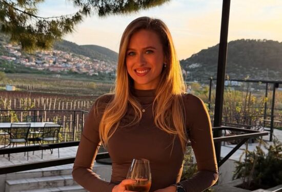 Domenica pokazala chic putni outfit u Istanbulu Hello Magazin Croatia Hrvatska