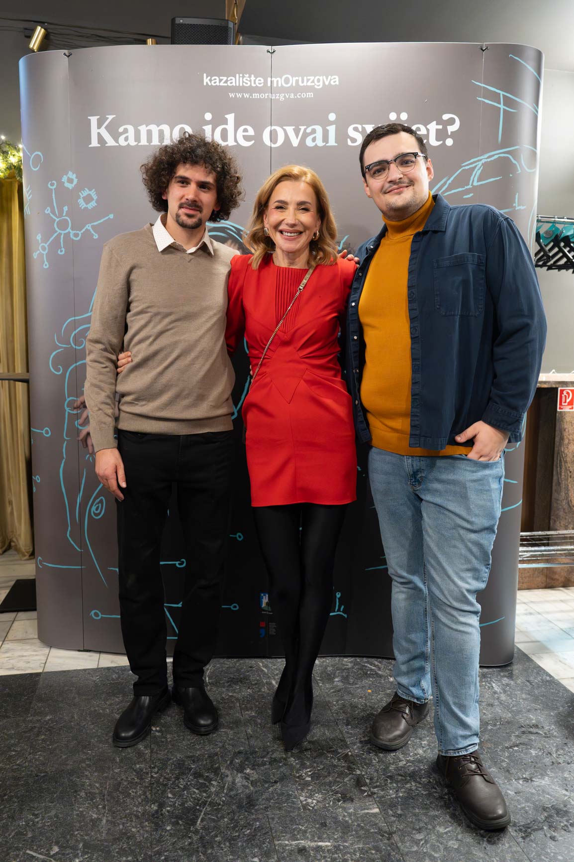 Ecija Ojdanić, Luka Knez Nova Moruzgvina komedija Hello Magazin Croatia Hrvatska