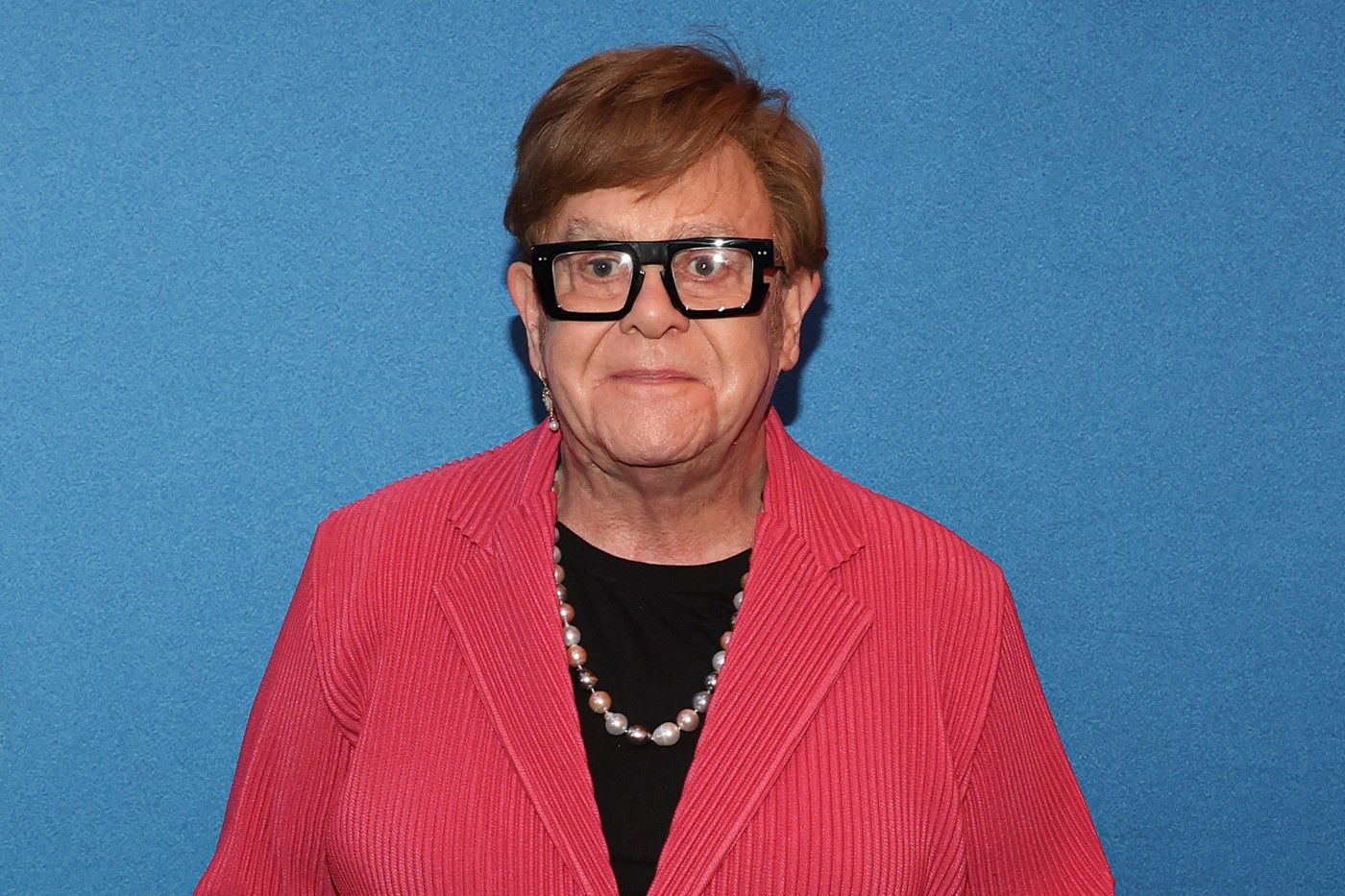 Elton-John-izgubio-vid-na-desnom-oku-Hello-Magazin-Croatia-Hrvatska