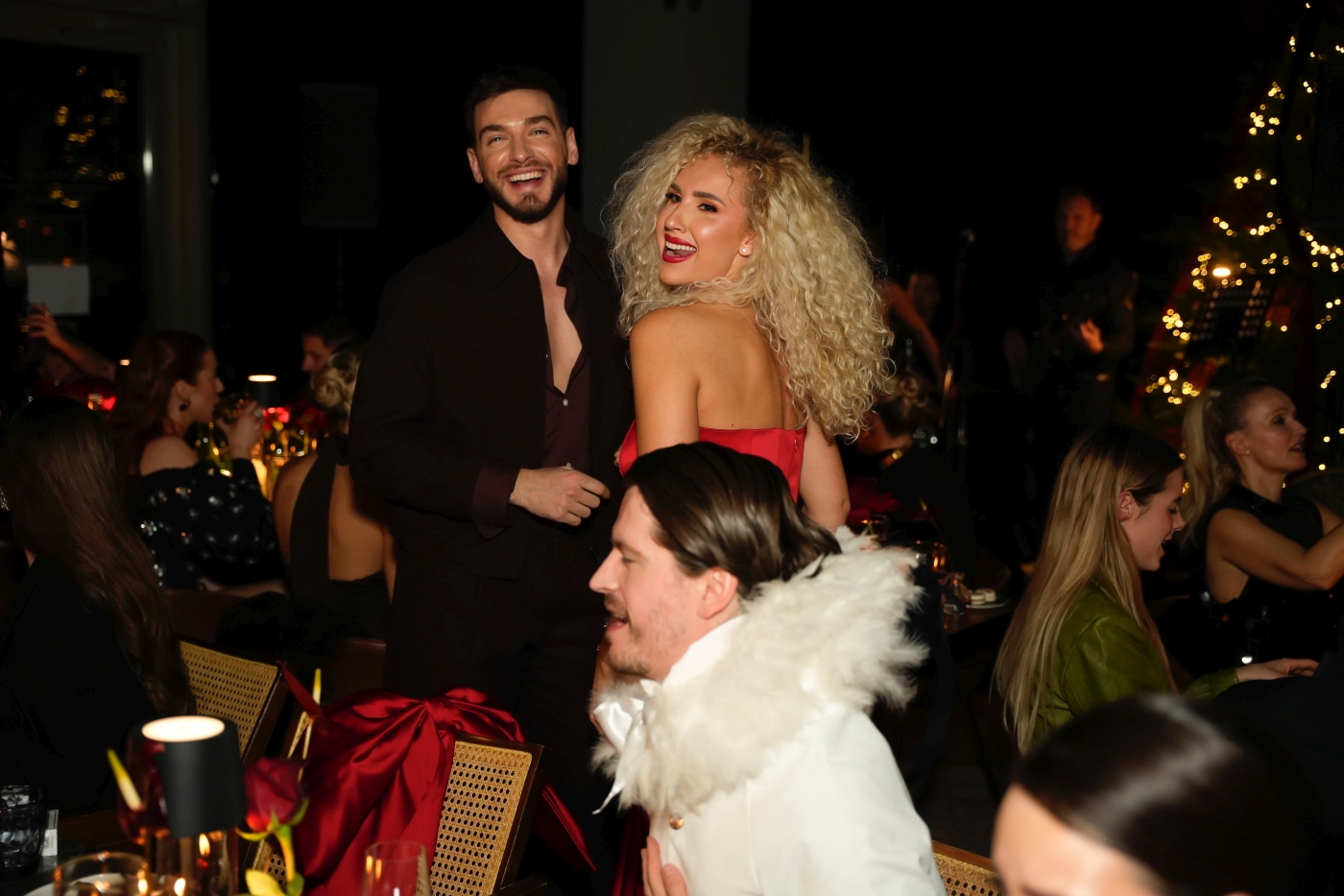 hello gala večera 2025