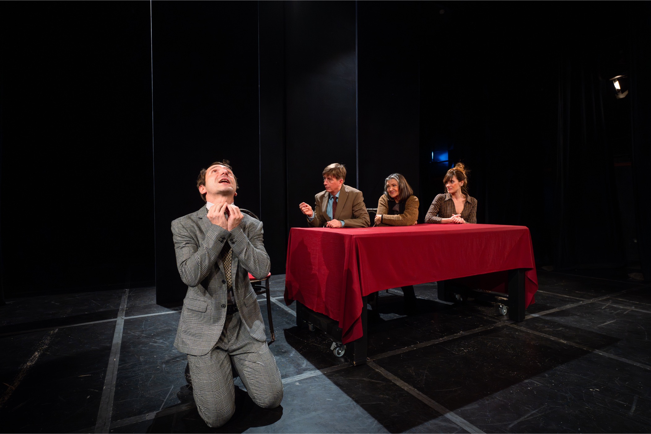 KVETCH Hello Magazin Croatia Hrvatska