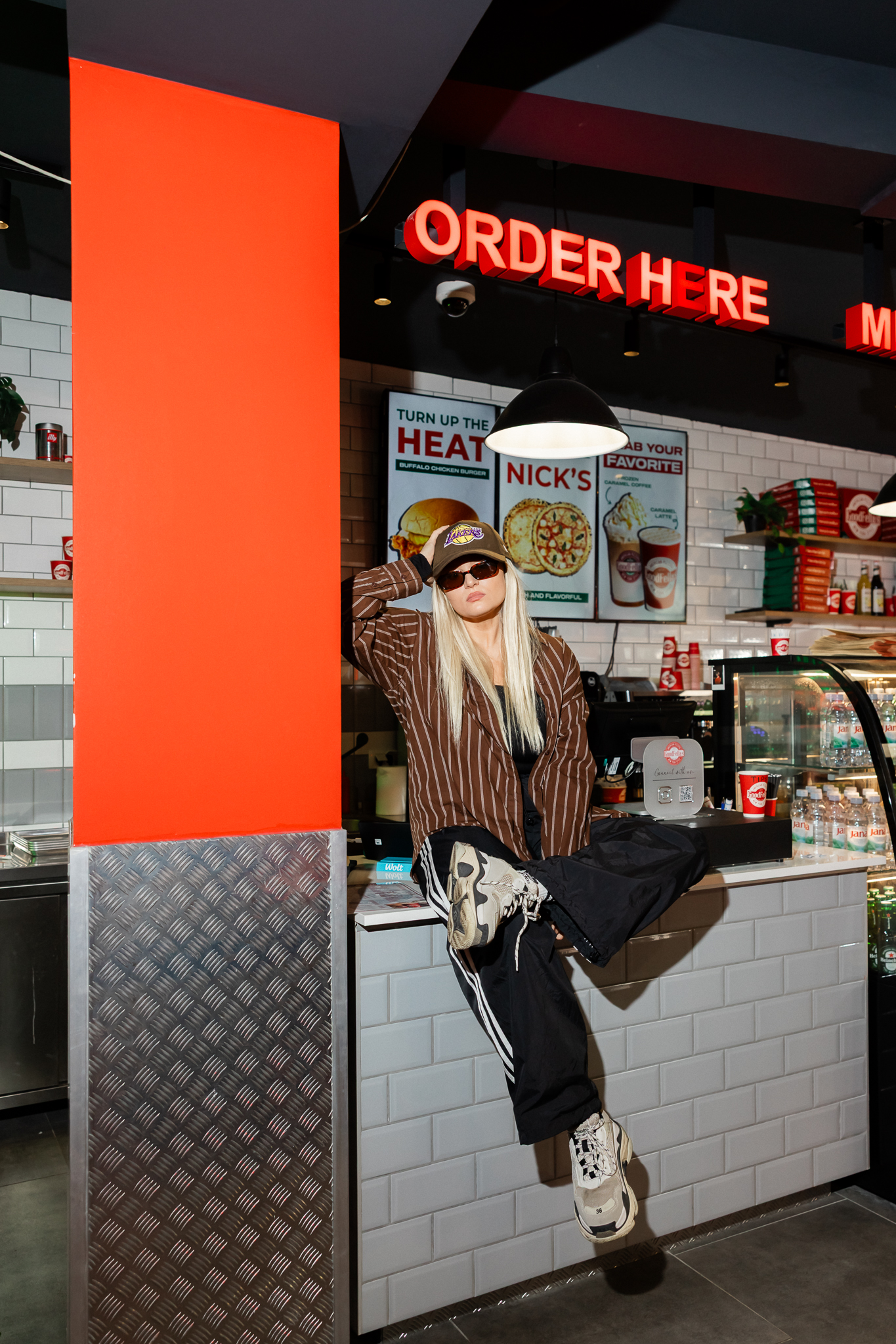 LAURAKOJAPJEVA OBJAVILA SINGL "DELULU", A PIŠE PJESME I JAKOVU JOZINOVIĆU