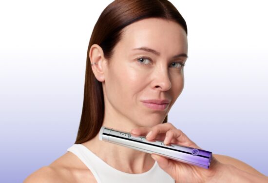 Lancôme predstavlja RÉNERGIE NANO-RESURFACER 400 BOOSTER Klinička učinkovitost njege kože kod kuće