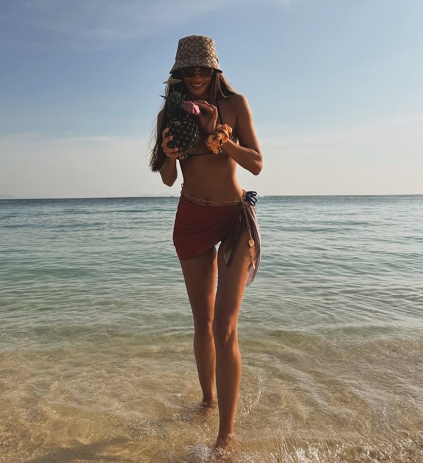 Laura Gnjatović Hello Magazin Croatia Hrvatska