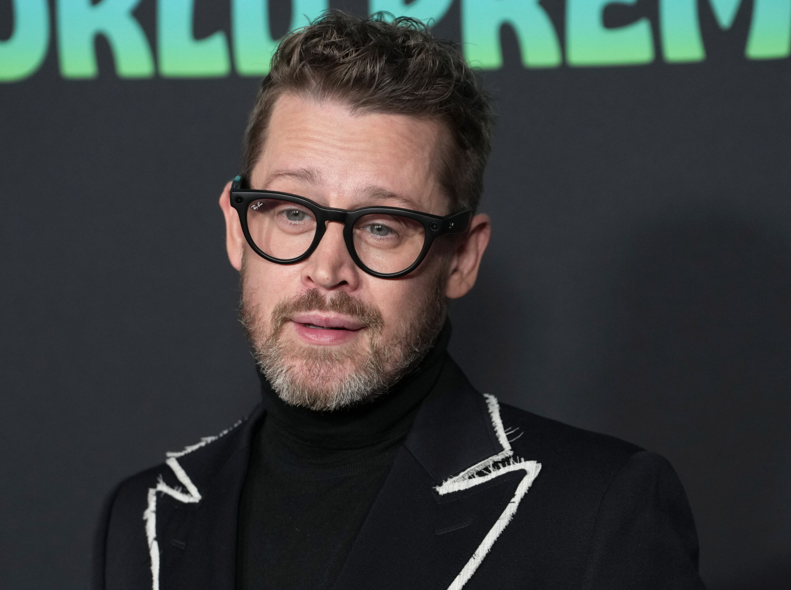 Macaulay Culkin hELLO mAGAZIN cROATIA Hrvatska