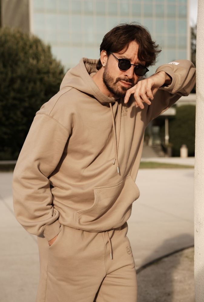 NOVI HRVATSKI BREND SPORTSKE ODJEĆE, ÊTRE, SPAJA POKRET, STIL I IDENTITET 