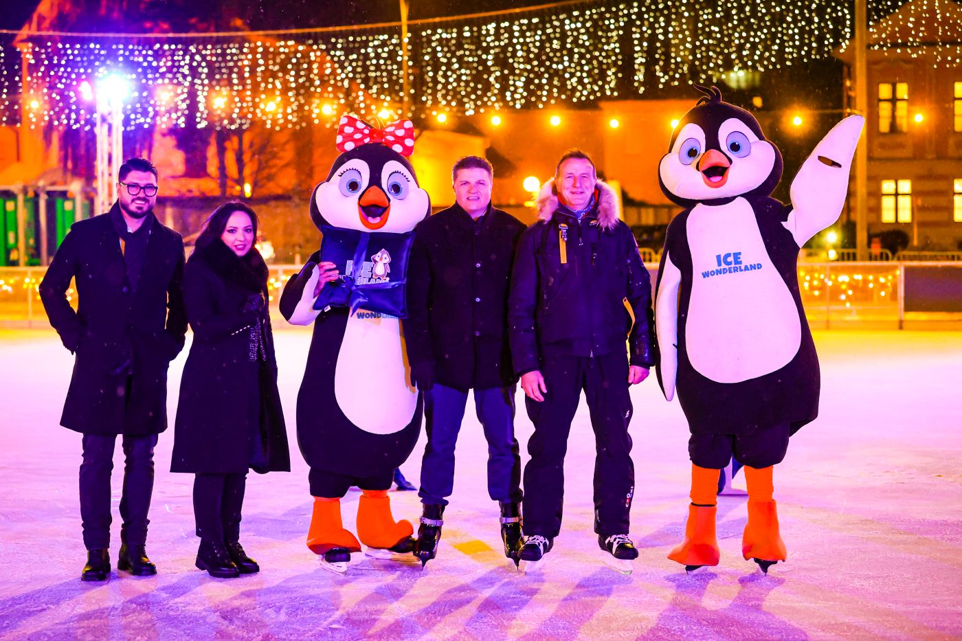 Najveće klizalište u Hrvatskoj otvoreno uz nezaboravan spektakl - Ice Wonderland u Varaždinu