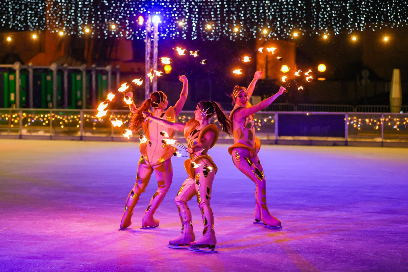 Najveće klizalište u Hrvatskoj otvoreno uz nezaboravan spektakl - Ice Wonderland u Varaždinu