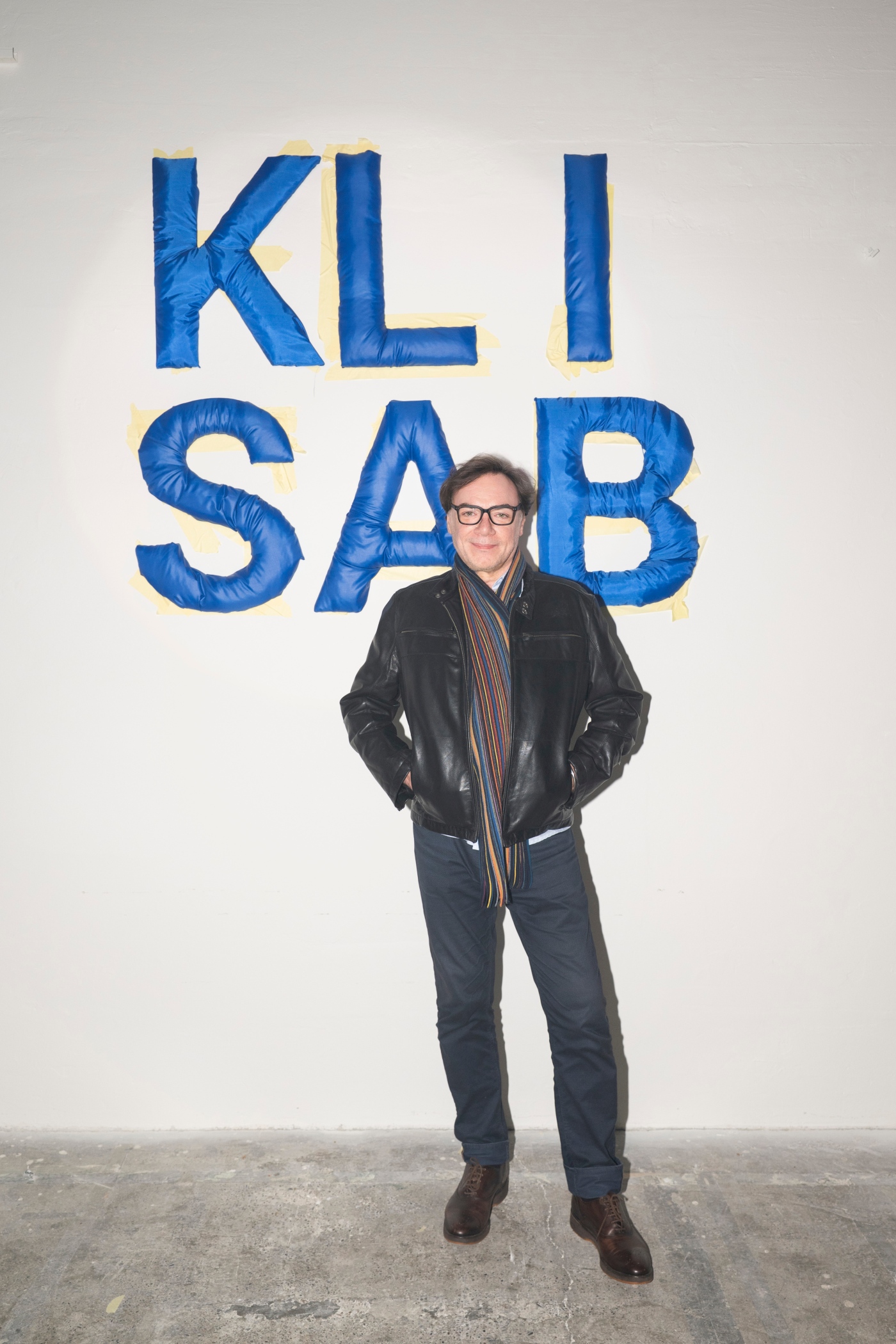 KLISAB REVIJA POZNATE OSOBE