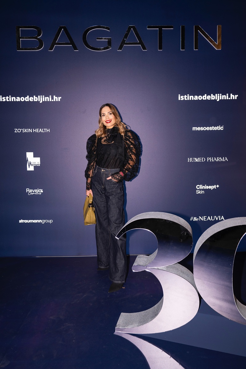 Nina Badrić oduševila na glamuroznoj proslavi u Petom kupeu Hello Magazin Croatia Hrvatska