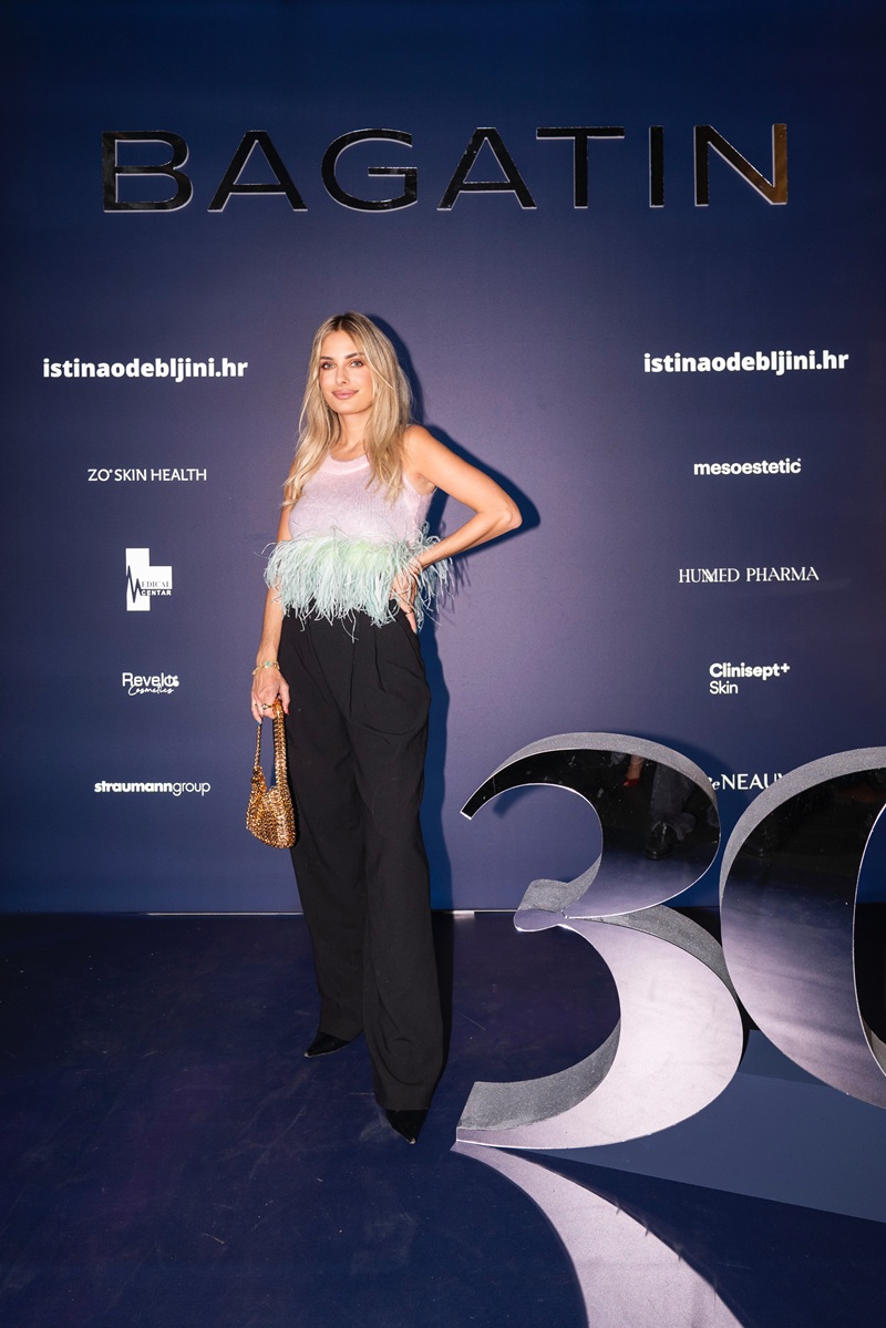 Nina Badrić oduševila na glamuroznoj proslavi u Petom kupeu Hello Magazin Croatia Hrvatska