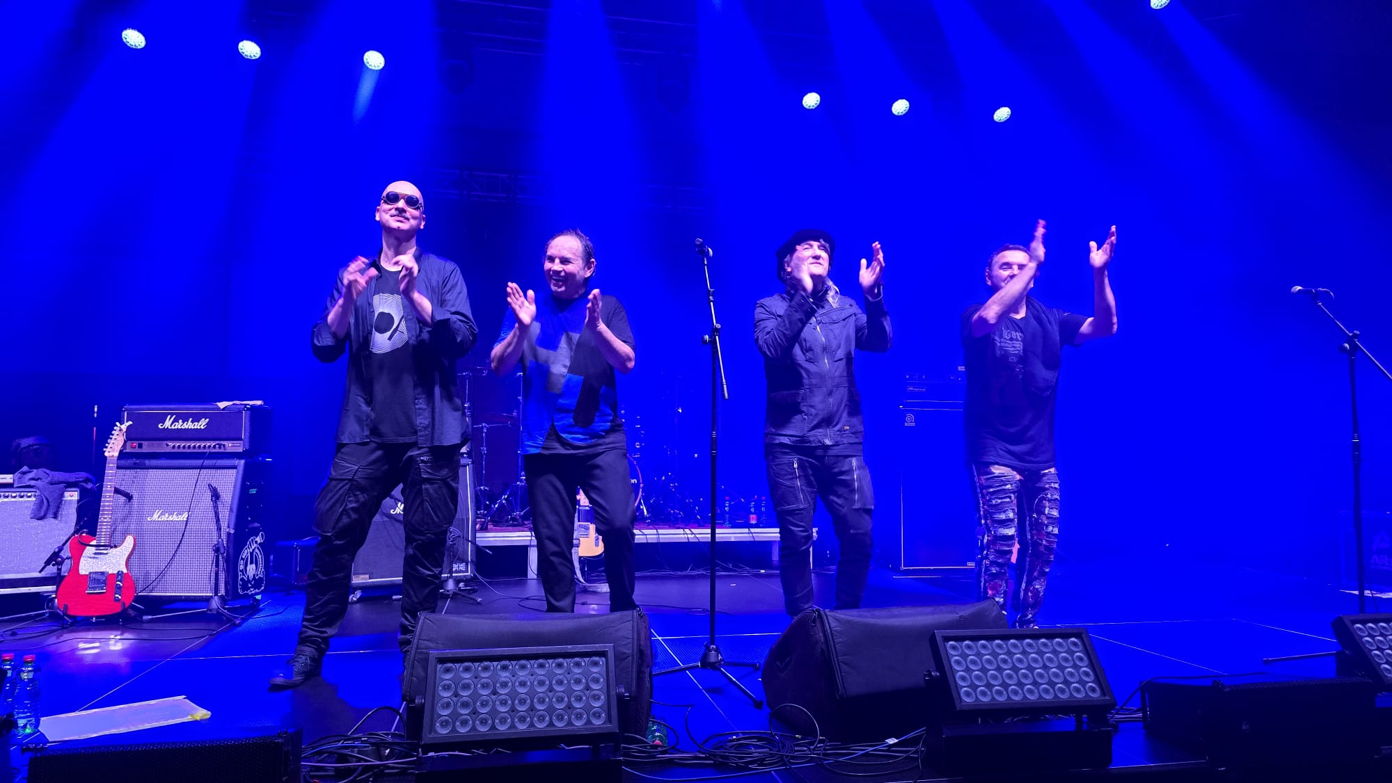 Plavi orkestar raspametio Rijeku: Dvorana mladosti odzvanjala hitovima i nostalgijom 