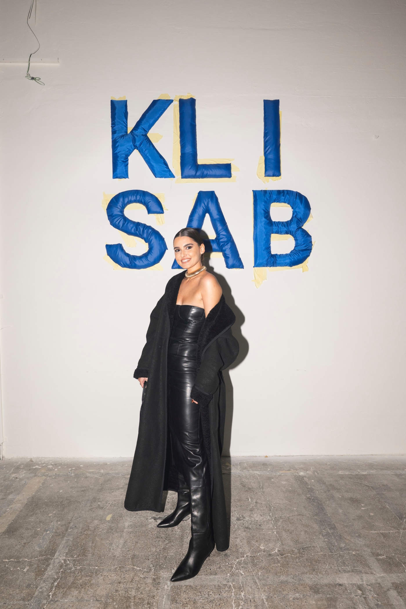 KLISAB REVIJA POZNATE OSOBE