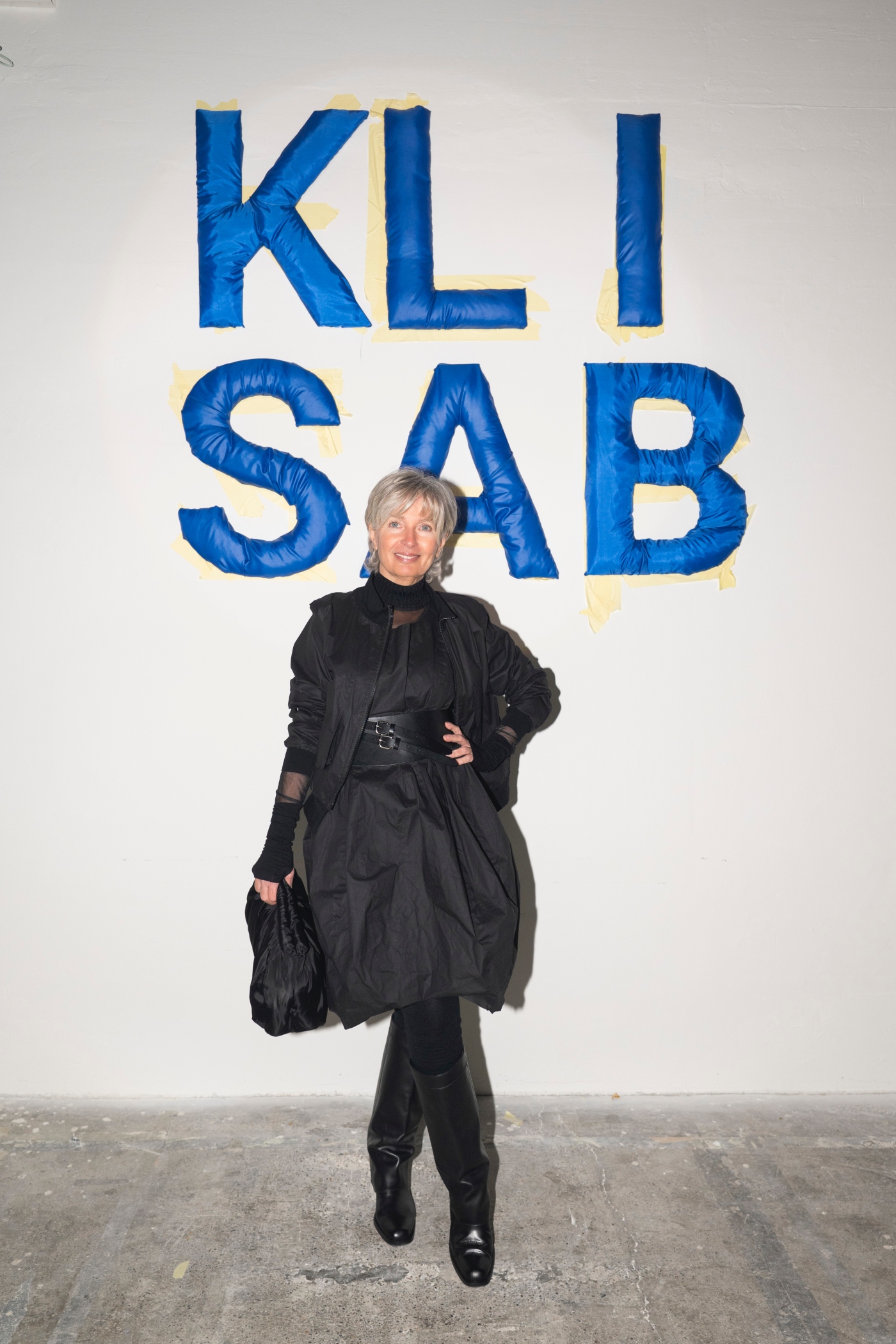 KLISAB REVIJA POZNATE OSOBE