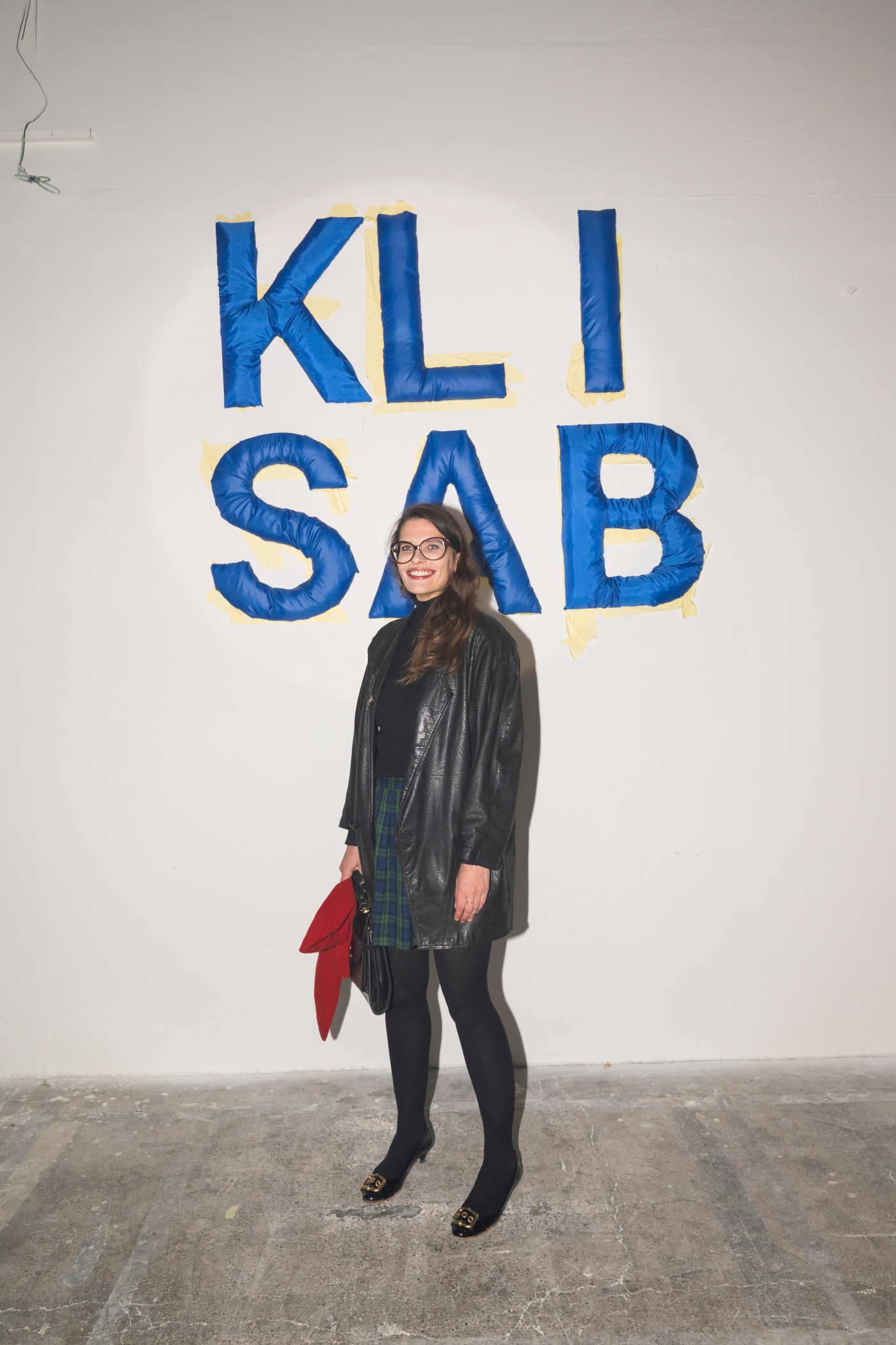 KLISAB REVIJA POZNATE OSOBE