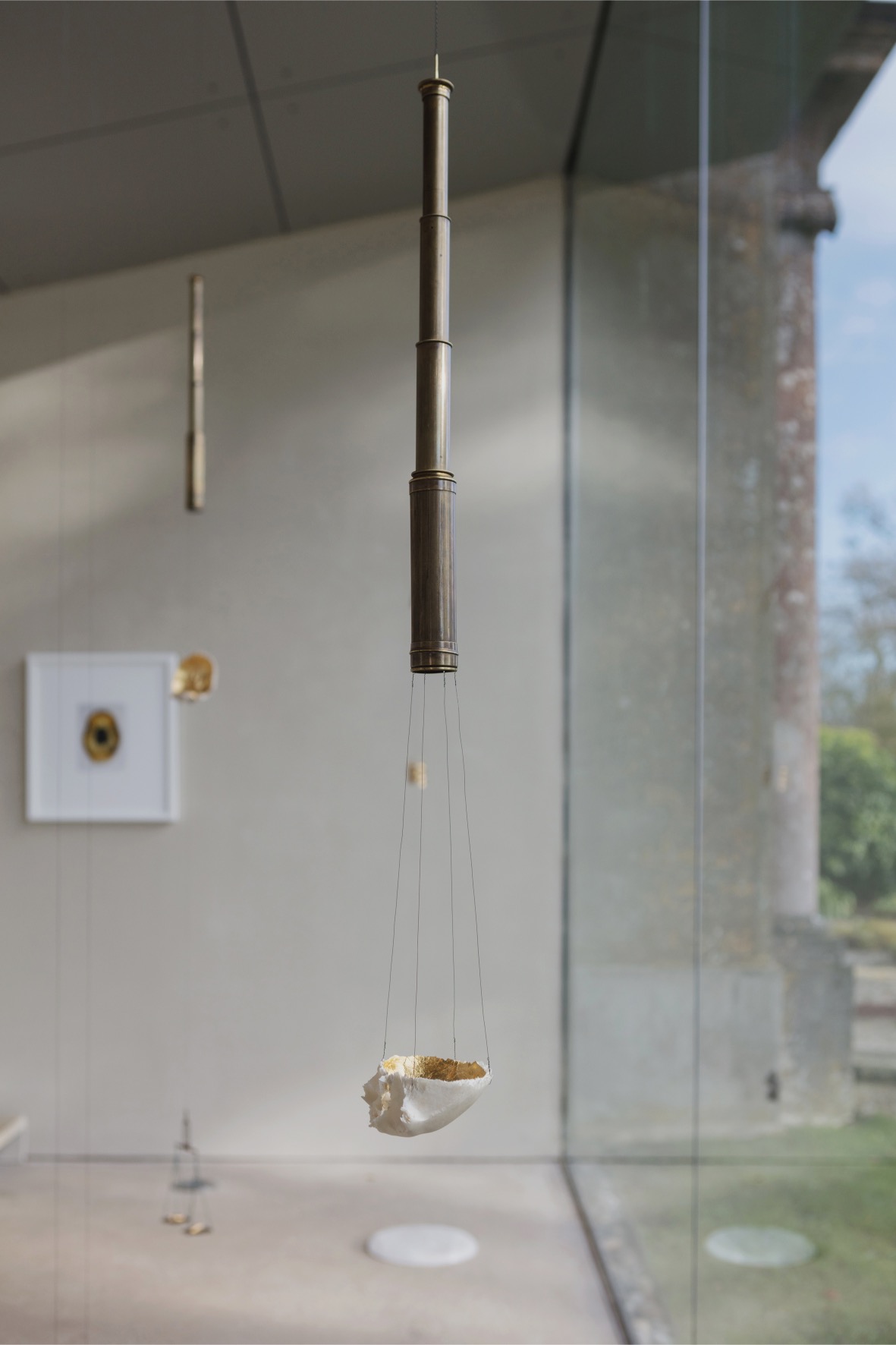 Umjetnički paviljon predstavlja izložbu Dorothy Cross: Kinship / Srodstvo 