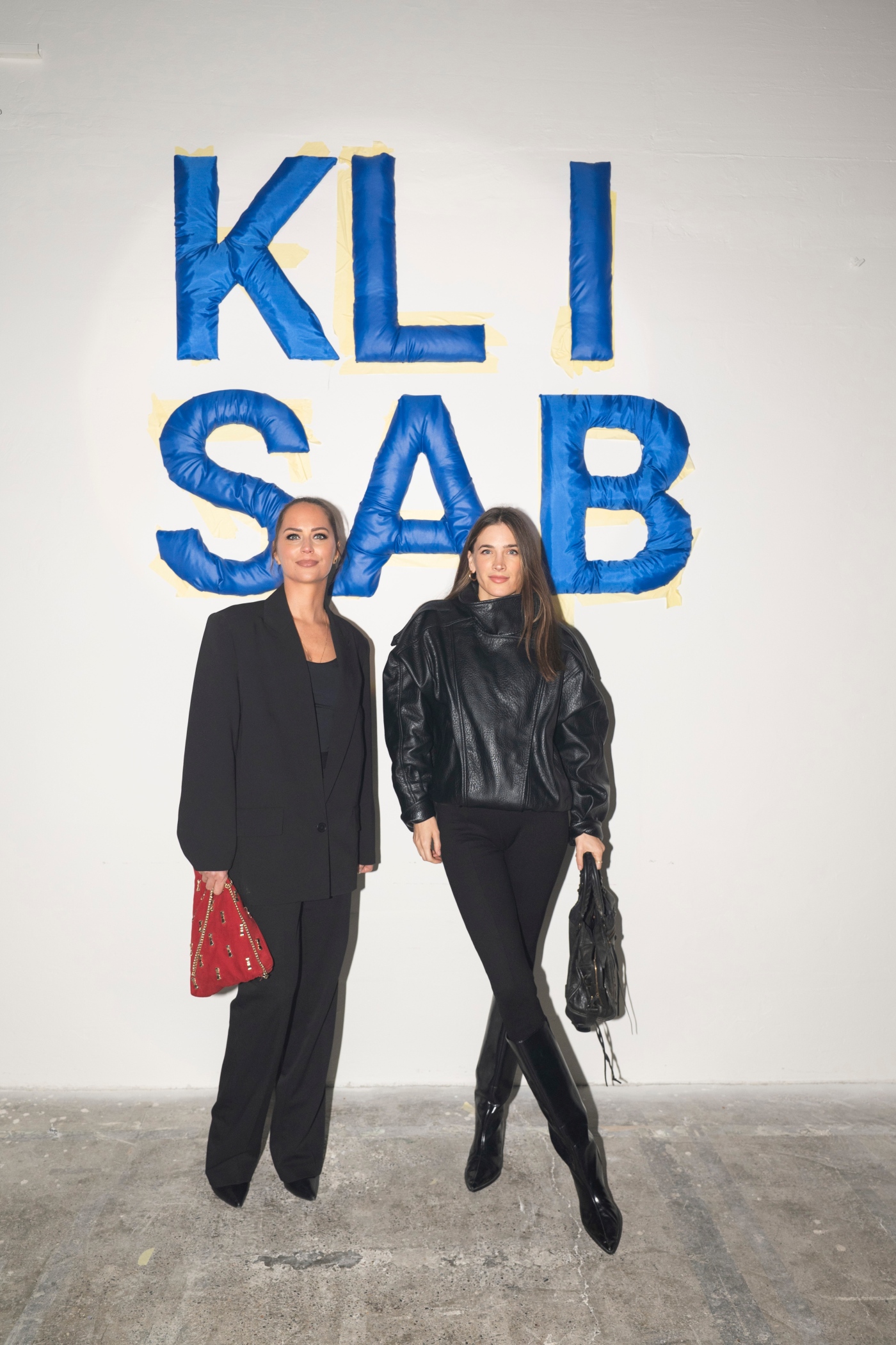 KLISAB REVIJA POZNATE OSOBE