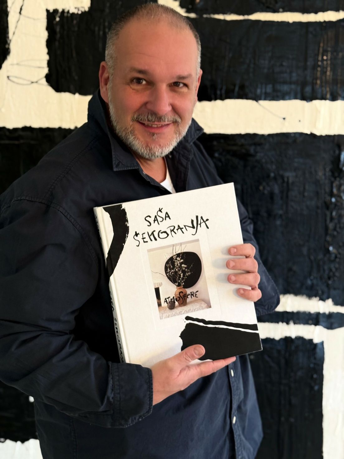 Saša Šekoranja i knjiga Atmosfere