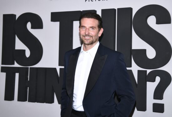 Bradley Cooper pojavio se s ogrebotinama po licu