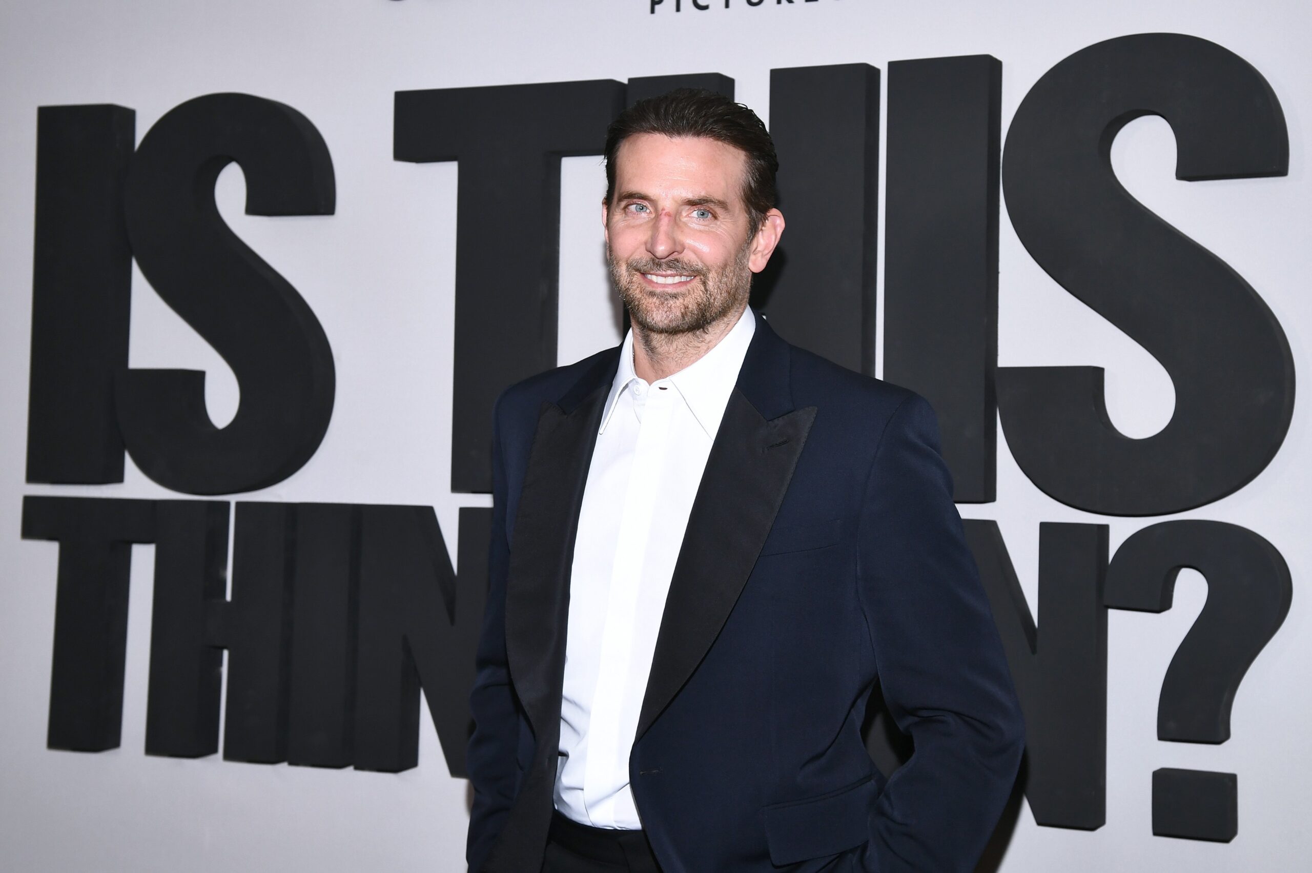 Bradley Cooper pojavio se s ogrebotinama po licu