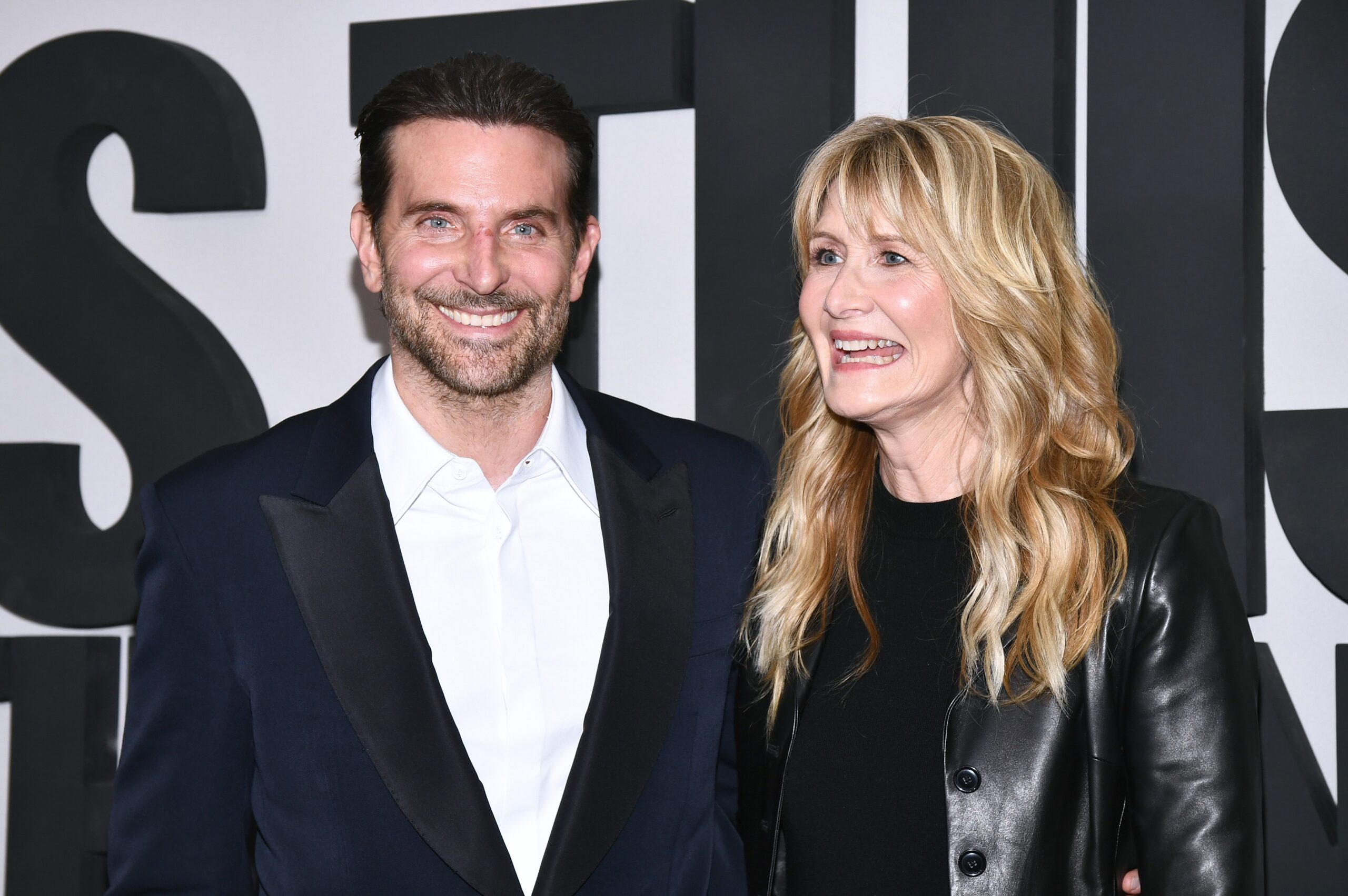 Bradley Cooper pojavio se s ogrebotinama po licu