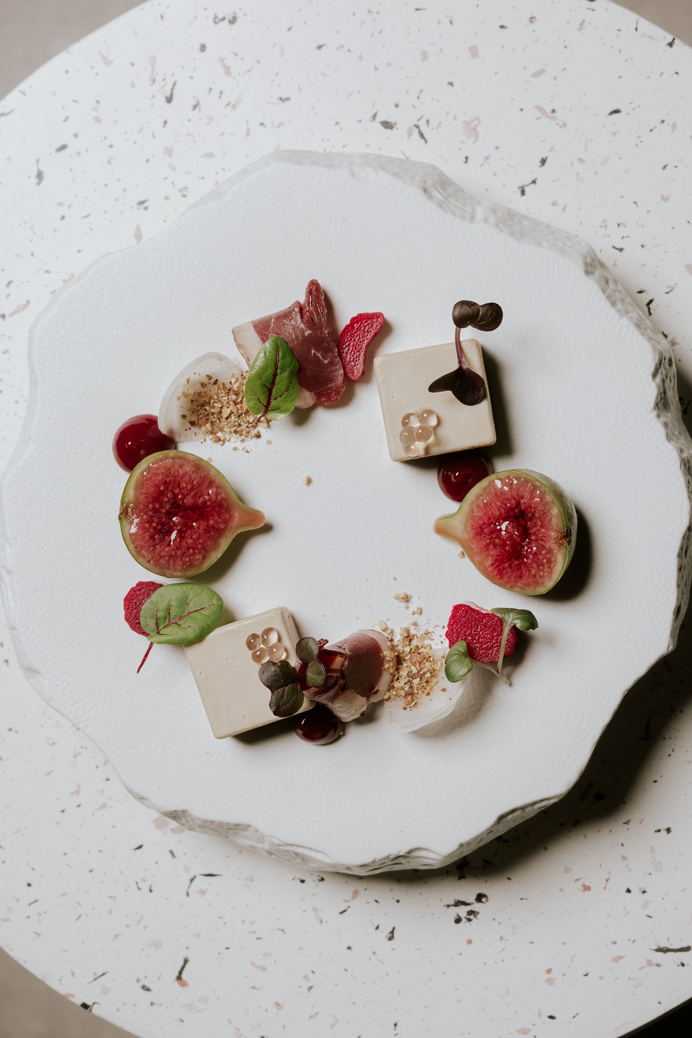 NOVOOTVORENA ALLORA NADOGRADILA JE SVOJ BRASSERIE ŠARM S VEČERNJIM MENIJEM VRHUNSKIH JELA
