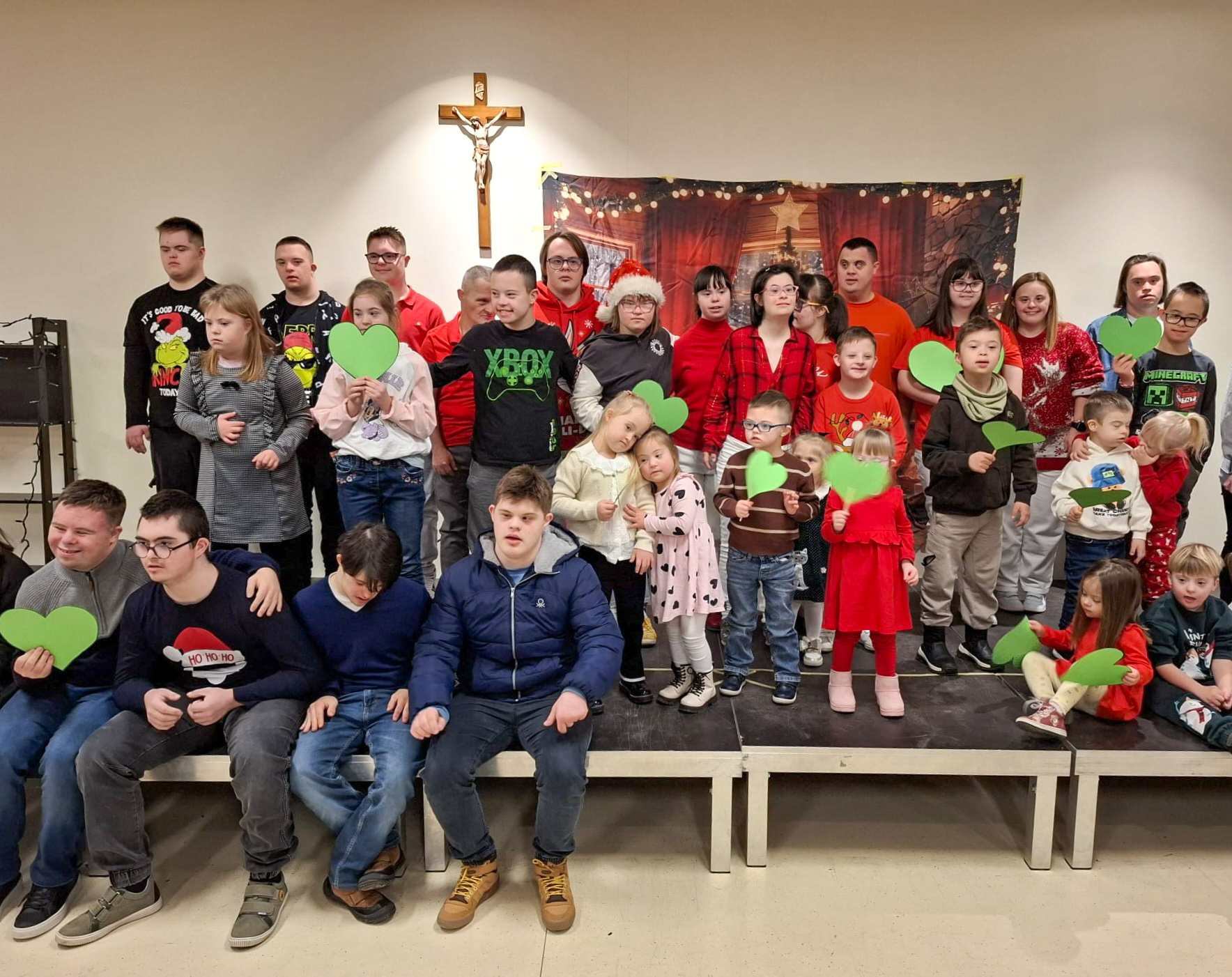 ZORINA MAST DONIRALA 6.300 € UDRUZI ZA SINDROM DOWN – ZAGREB