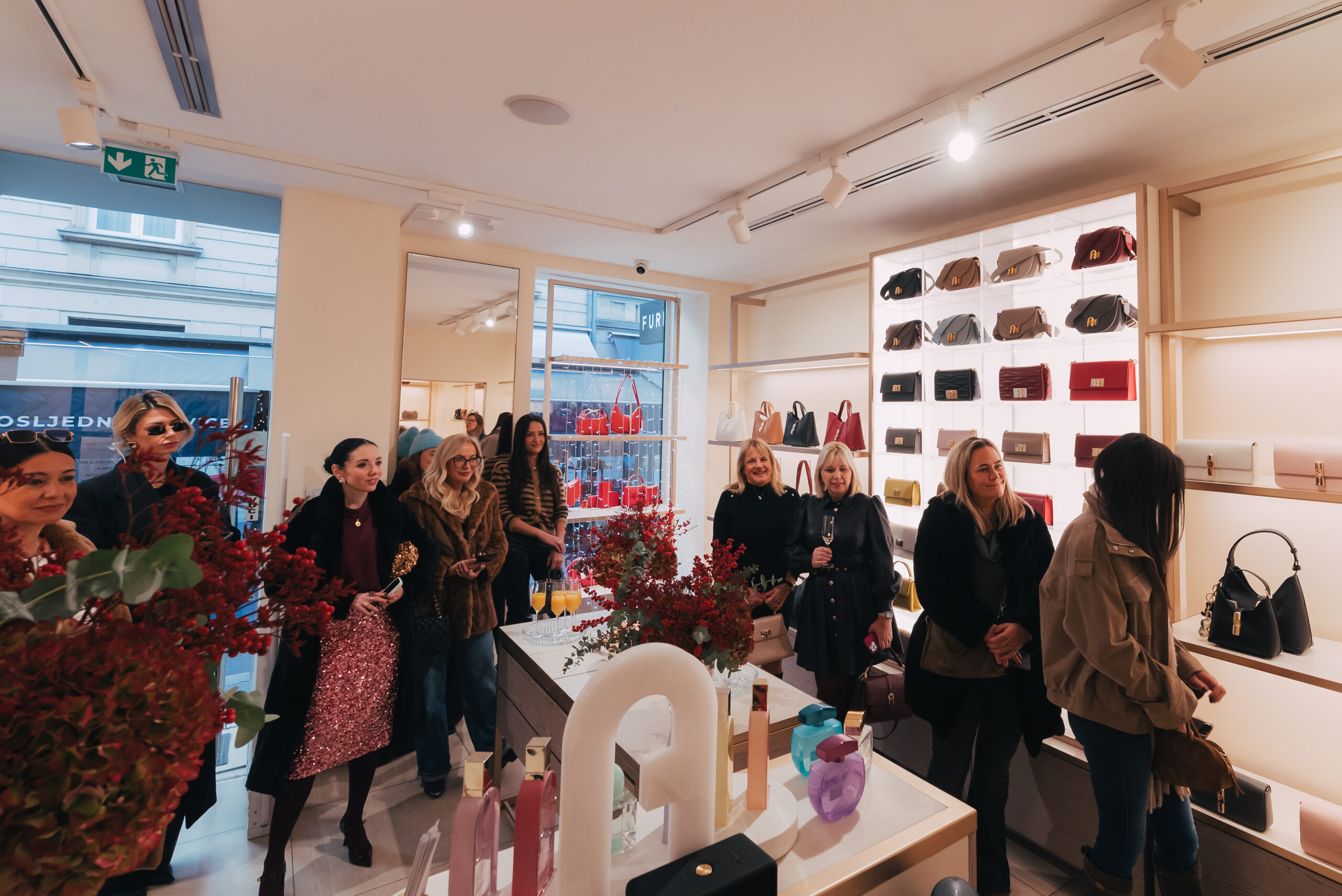 Furla u Zagrebu predstavila kolekciju jesen/zima 2025. s talijanskim potpisom