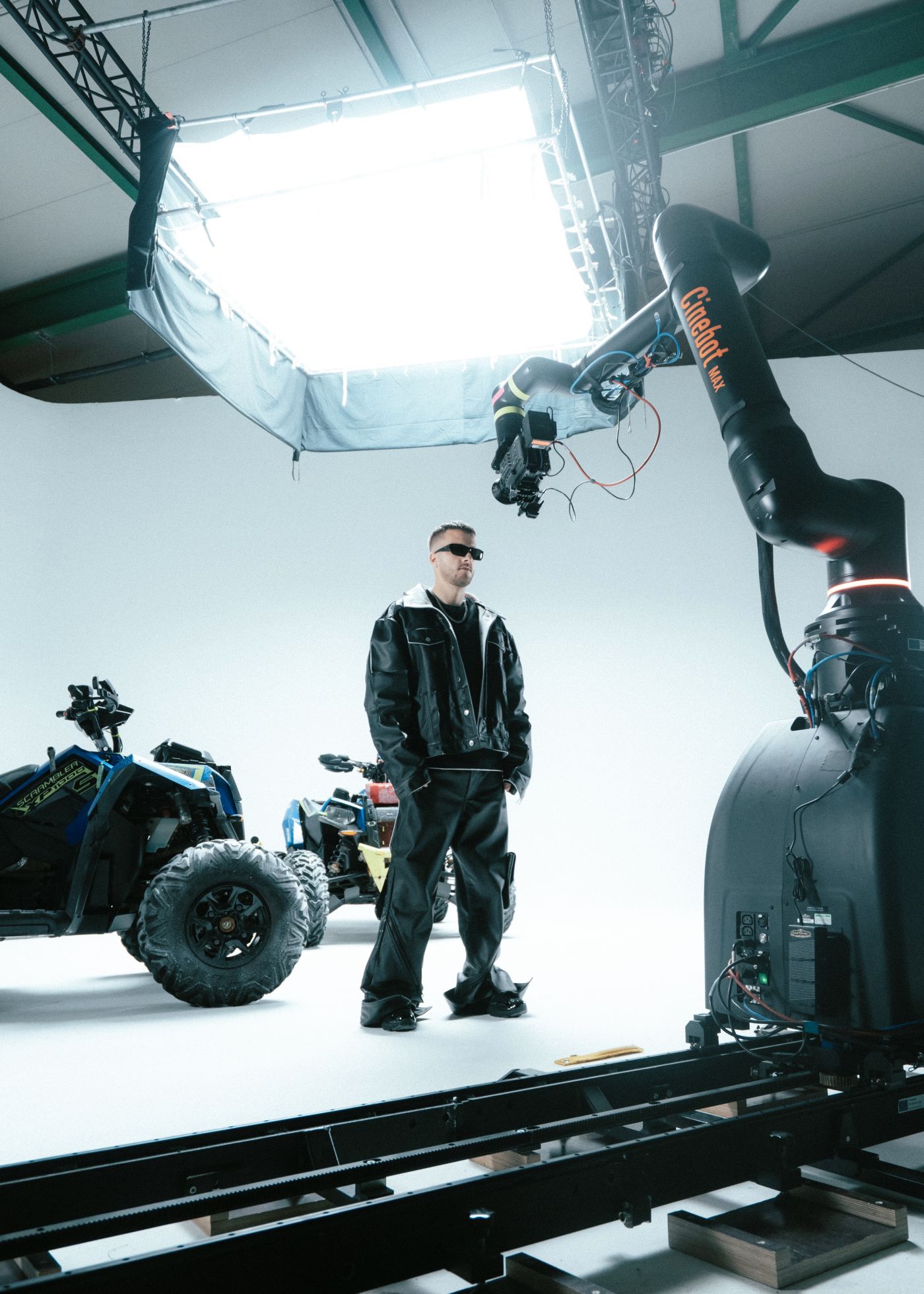 Grše i Miach predstavljaju novi single “Sante”, zajedno s videospotom.