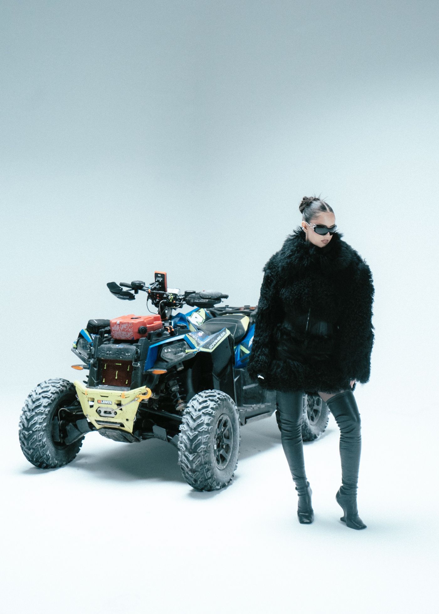 Grše i Miach predstavljaju novi single “Sante”, zajedno s videospotom.