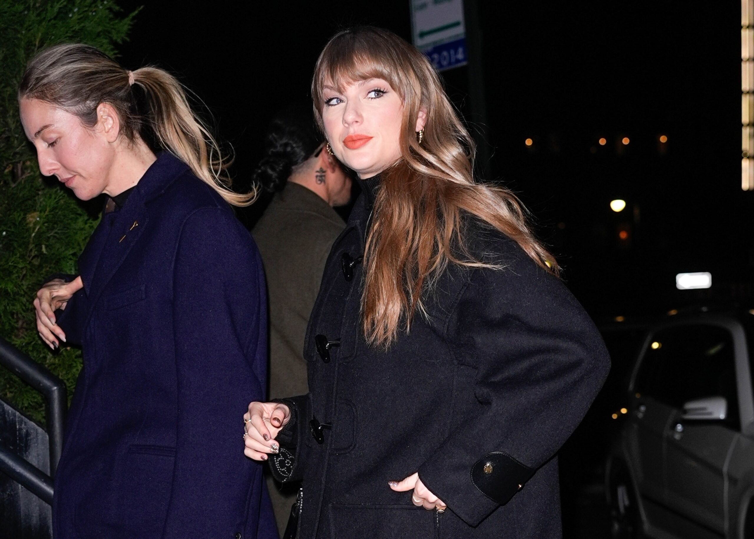 Isplivale privatne poruke Taylor Swift i Blake Lively