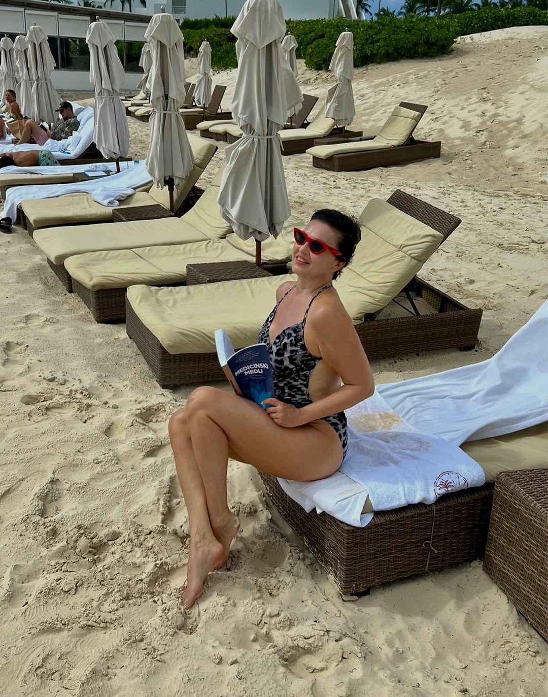 Nina Badrić na Karibima iznenadila goste