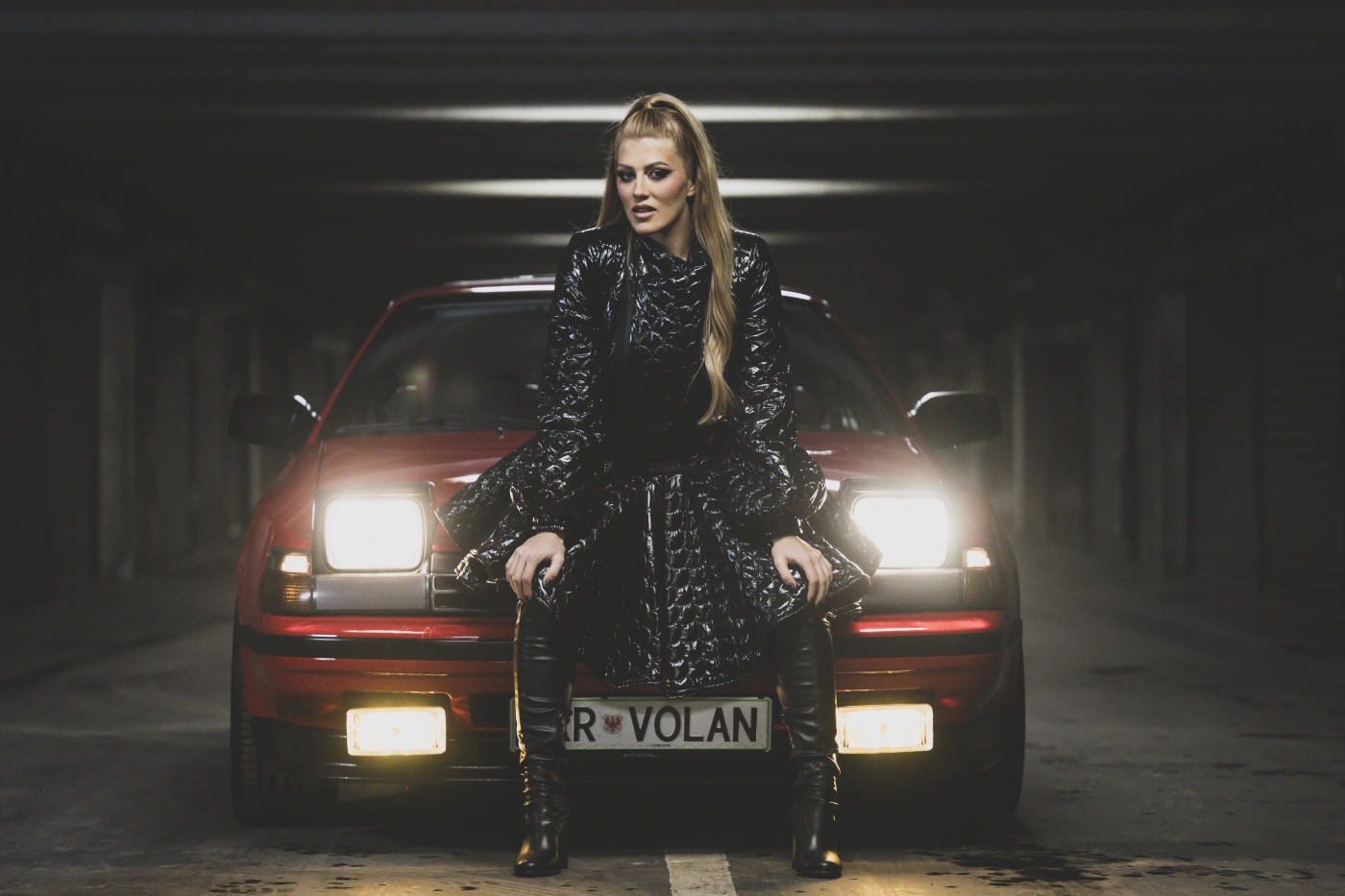 Nina Donelli vraća se na scenu novim zabavnim hitom nakon što je postala mama malene djevojčice
