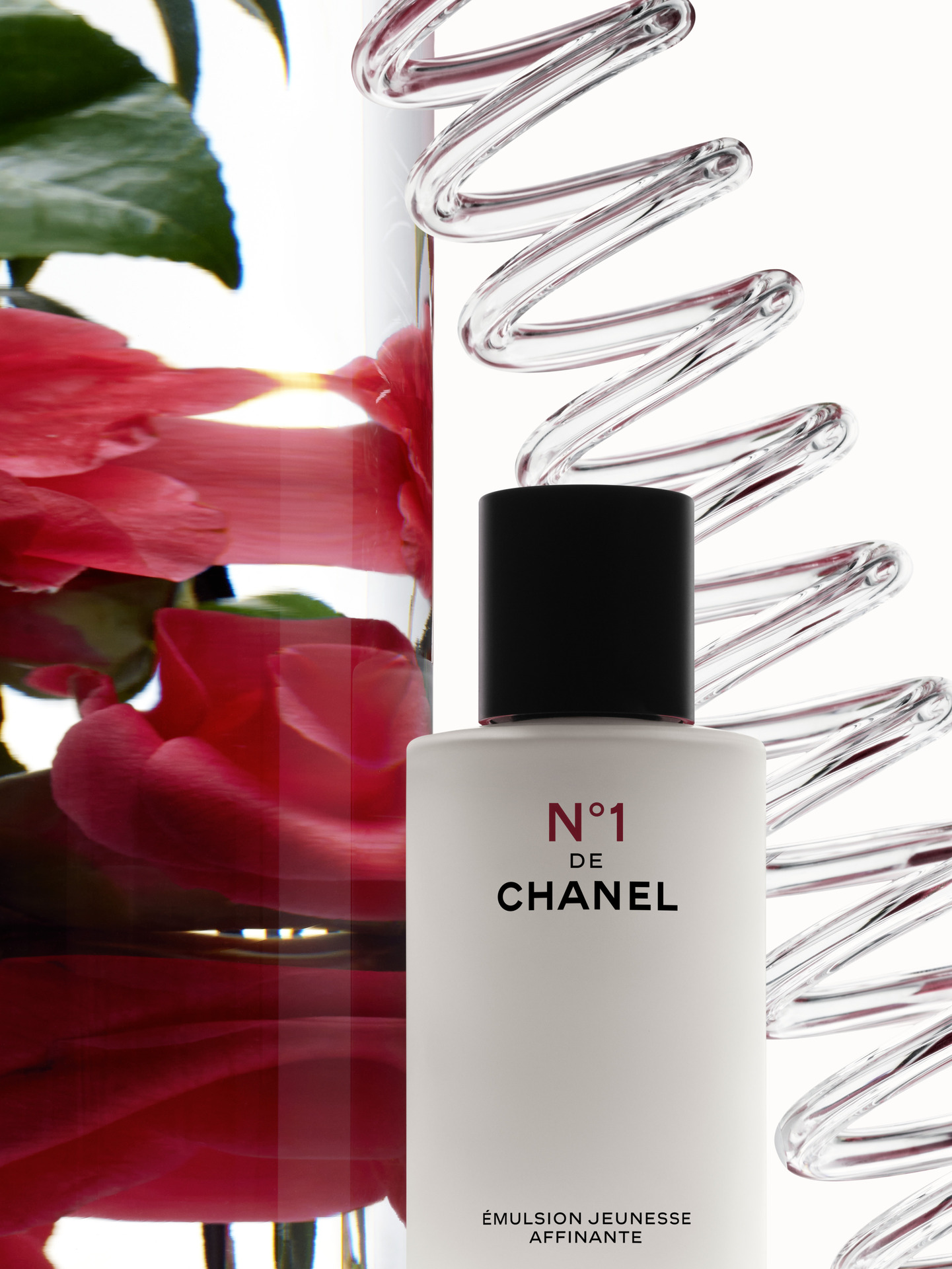 N°1 DE CHANEL – THE NEW REFINING YOUTH EMULSION